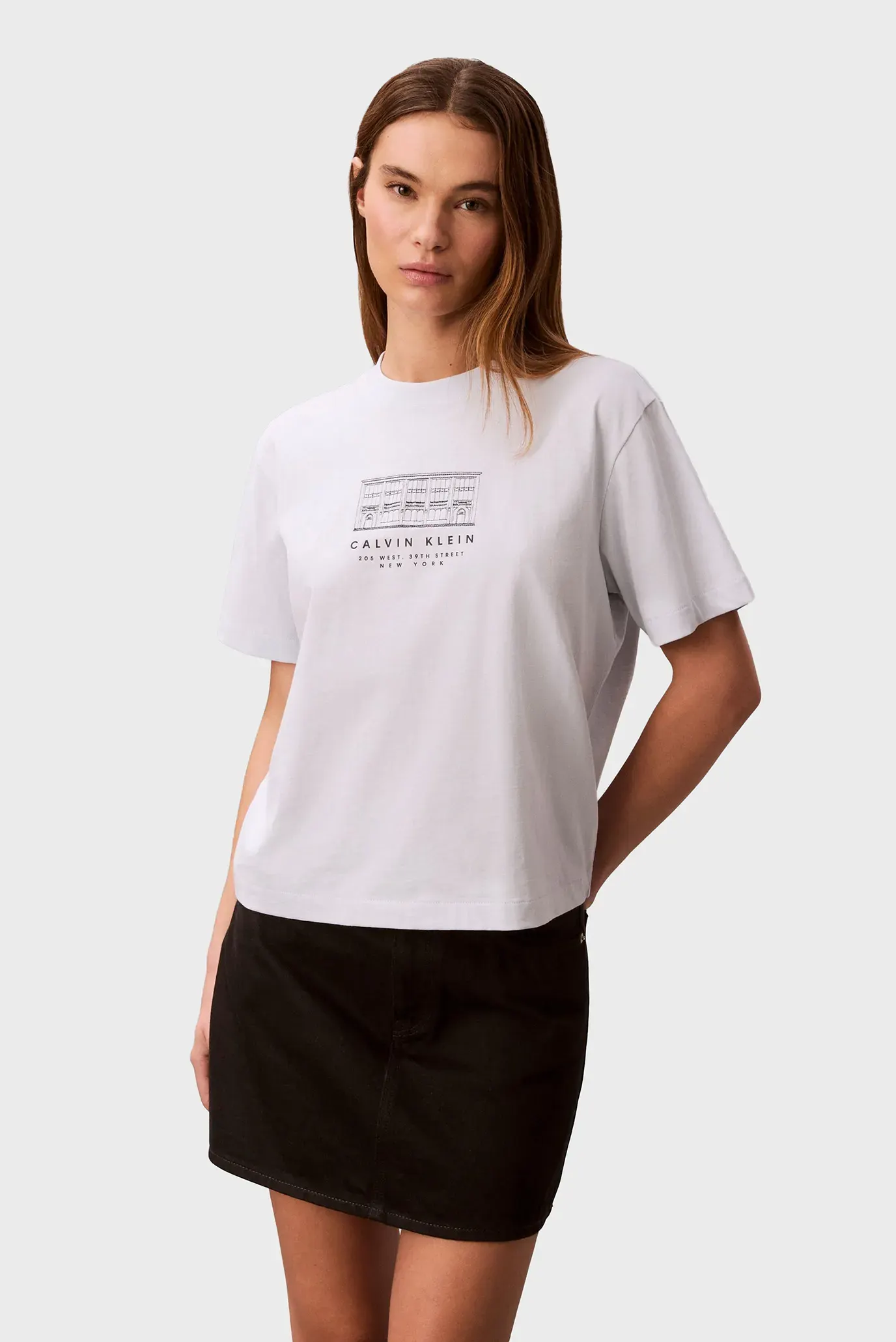 Футболка/SS SEASONAL GRAPHIC BOXY TEE 1