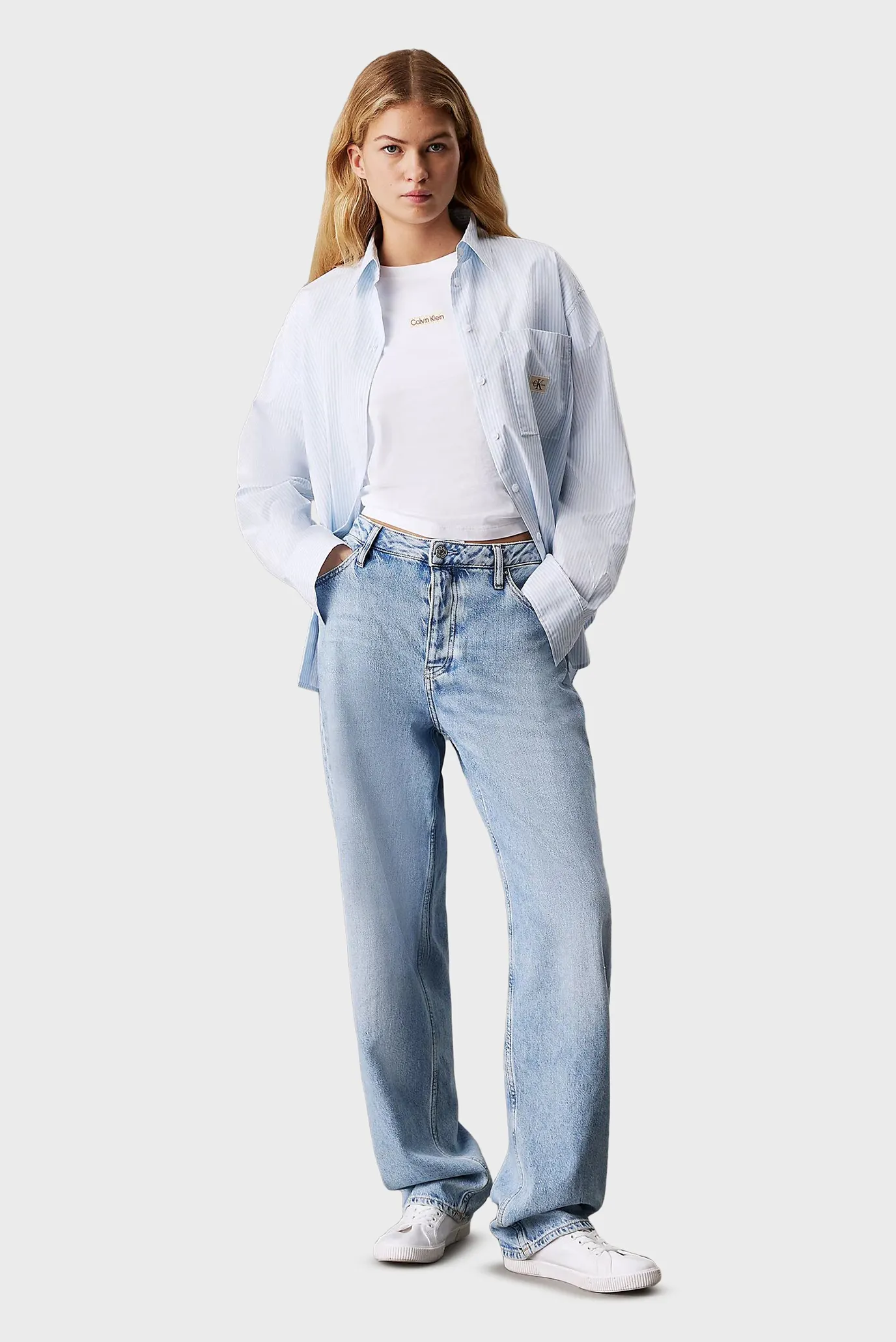 Futbolka PLACED INSTITUTIONAL BABY TEE 3