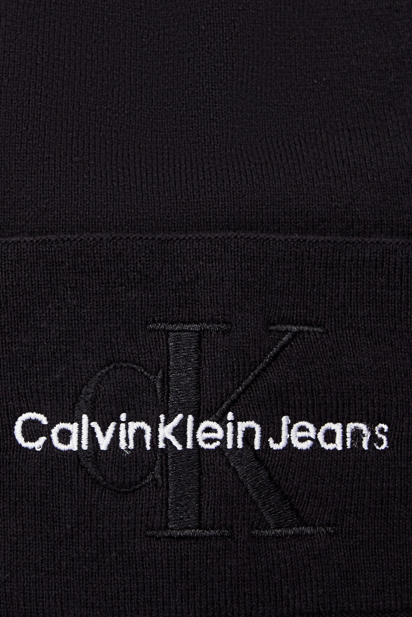 Shapka MONO LOGO EMBRO BEANIE 3