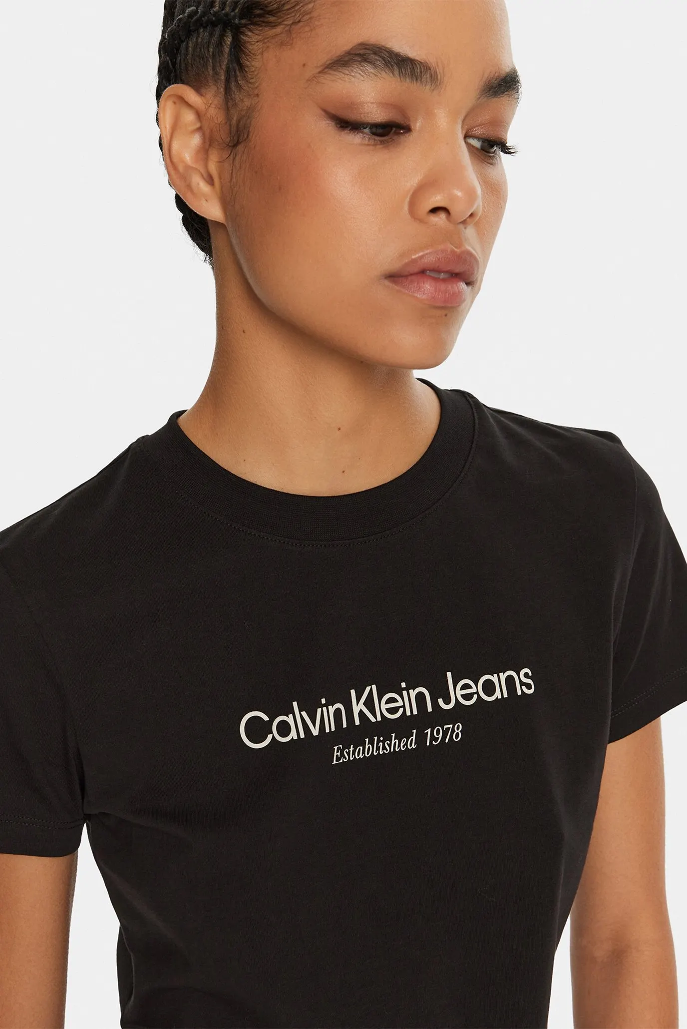 Футболка INSTITUTIONAL GRAPHIC BABY TEE 4