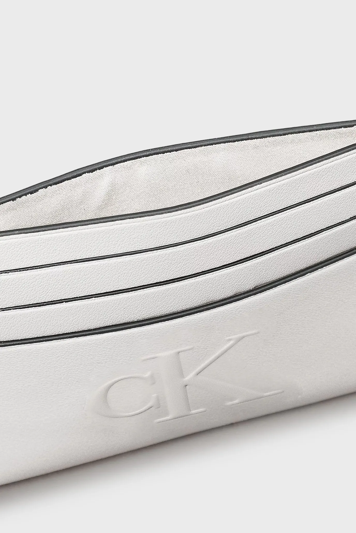 Картхолдер SCULPTED CARDCASE 6CC DEBOSS 4