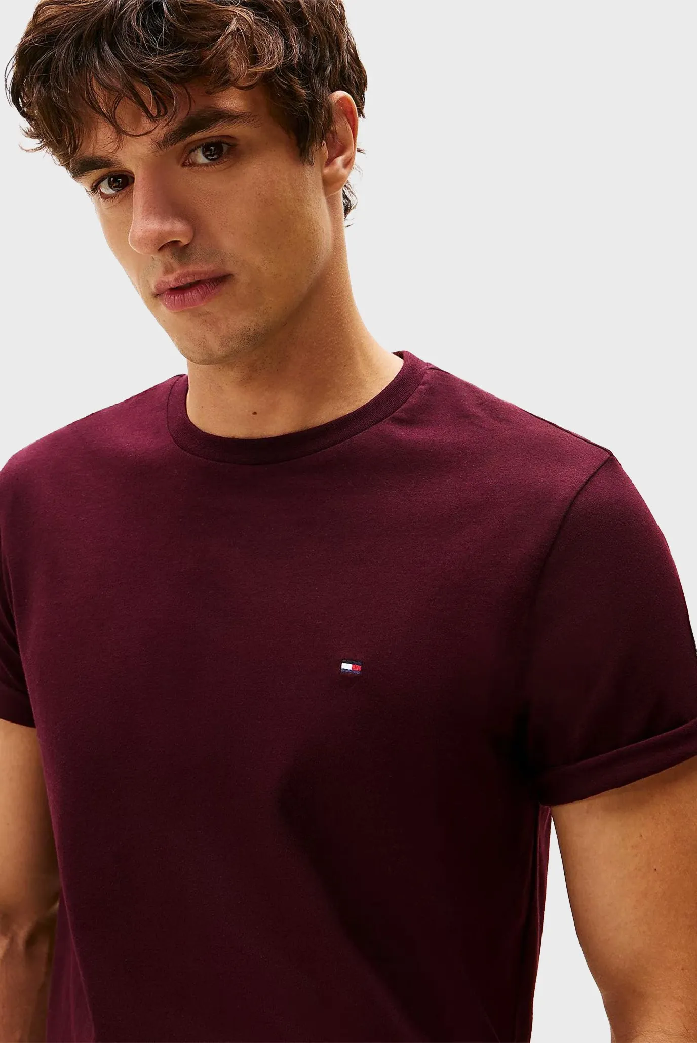 Futbolka ESS SEASONAL REG FIT SOLID TEE 4