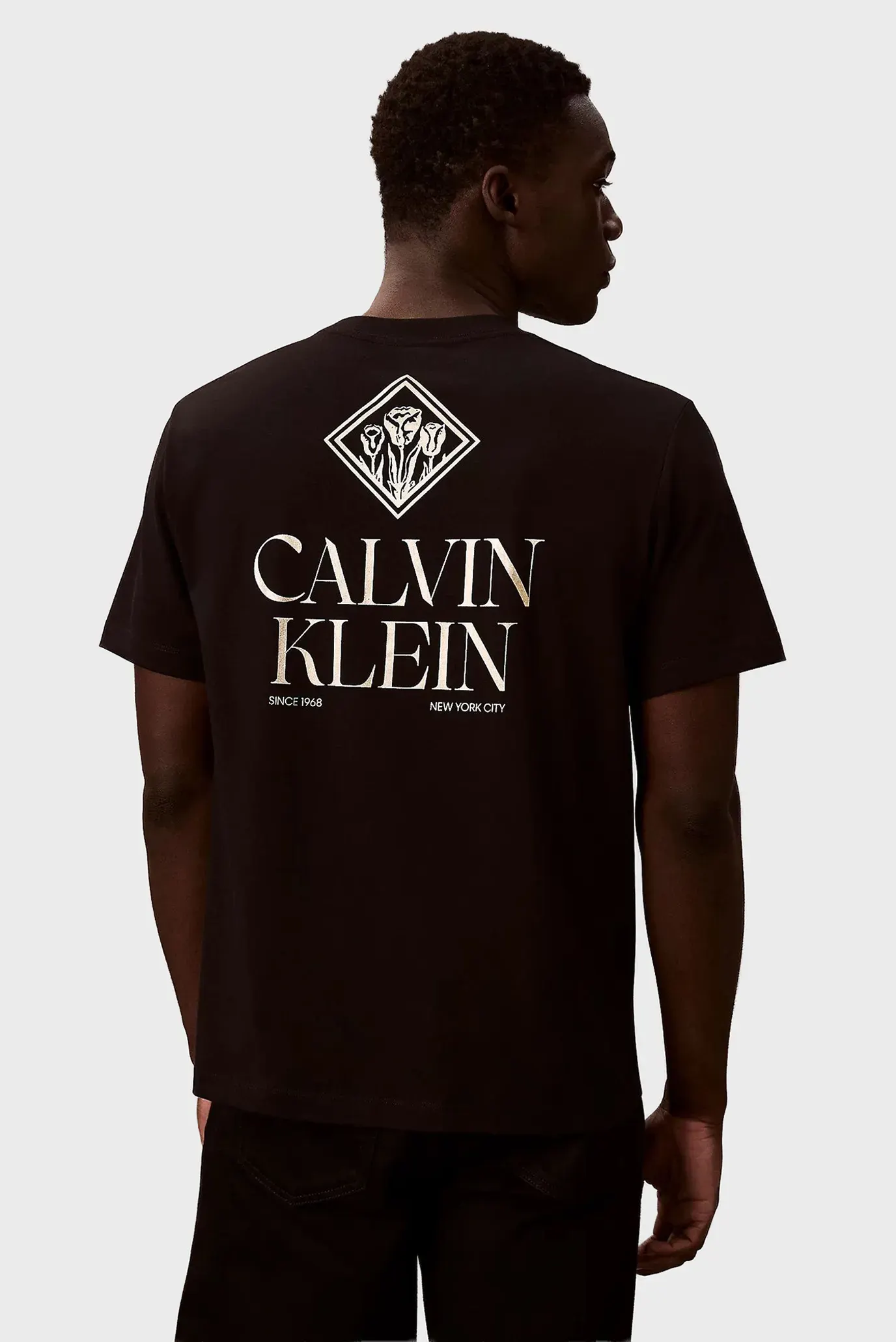 Футболка/SS 20S CALVIN ROSES GRAPHIC TEE 3