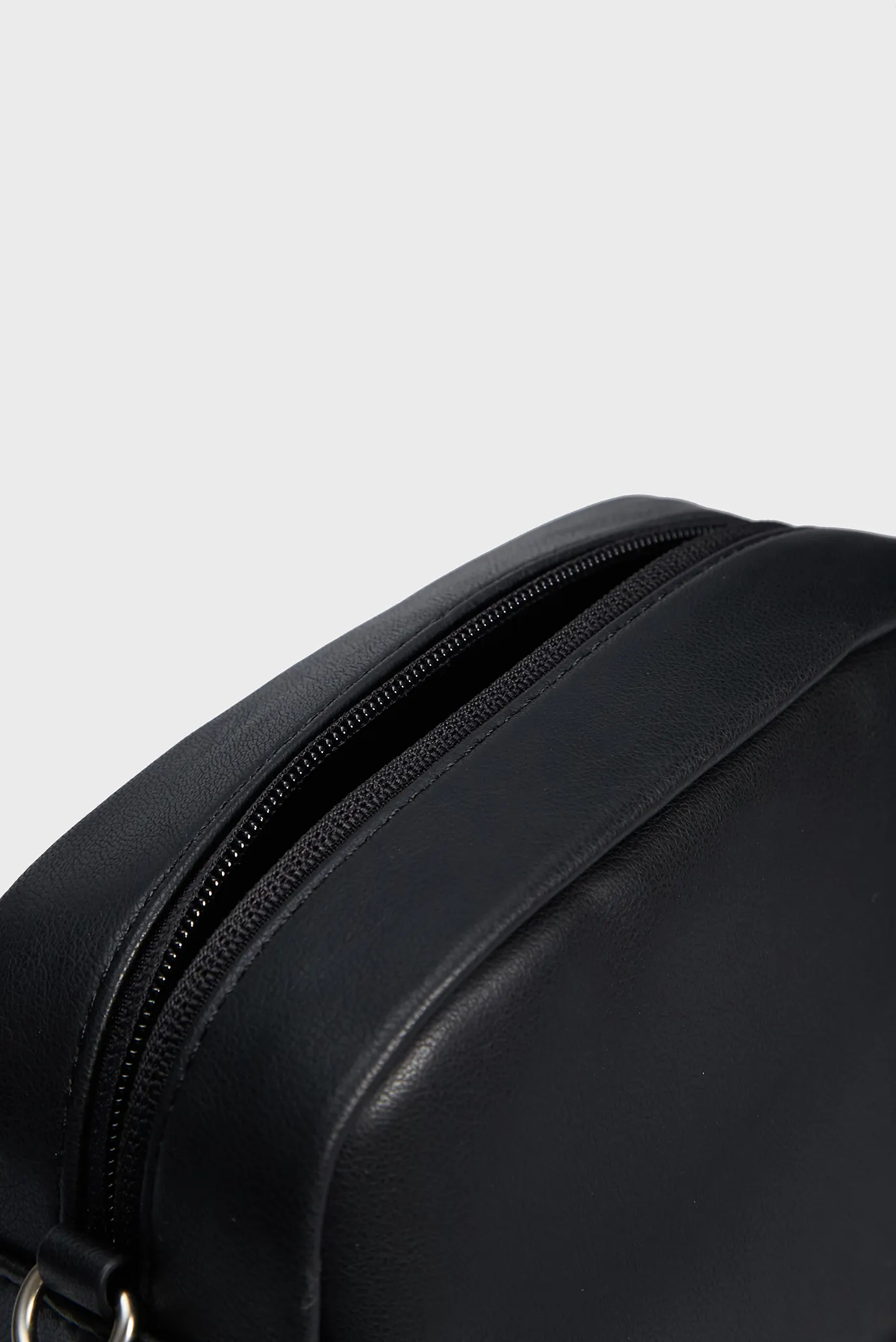 Sumka MICRO MONO CHAIN CAMERA BAG18 5