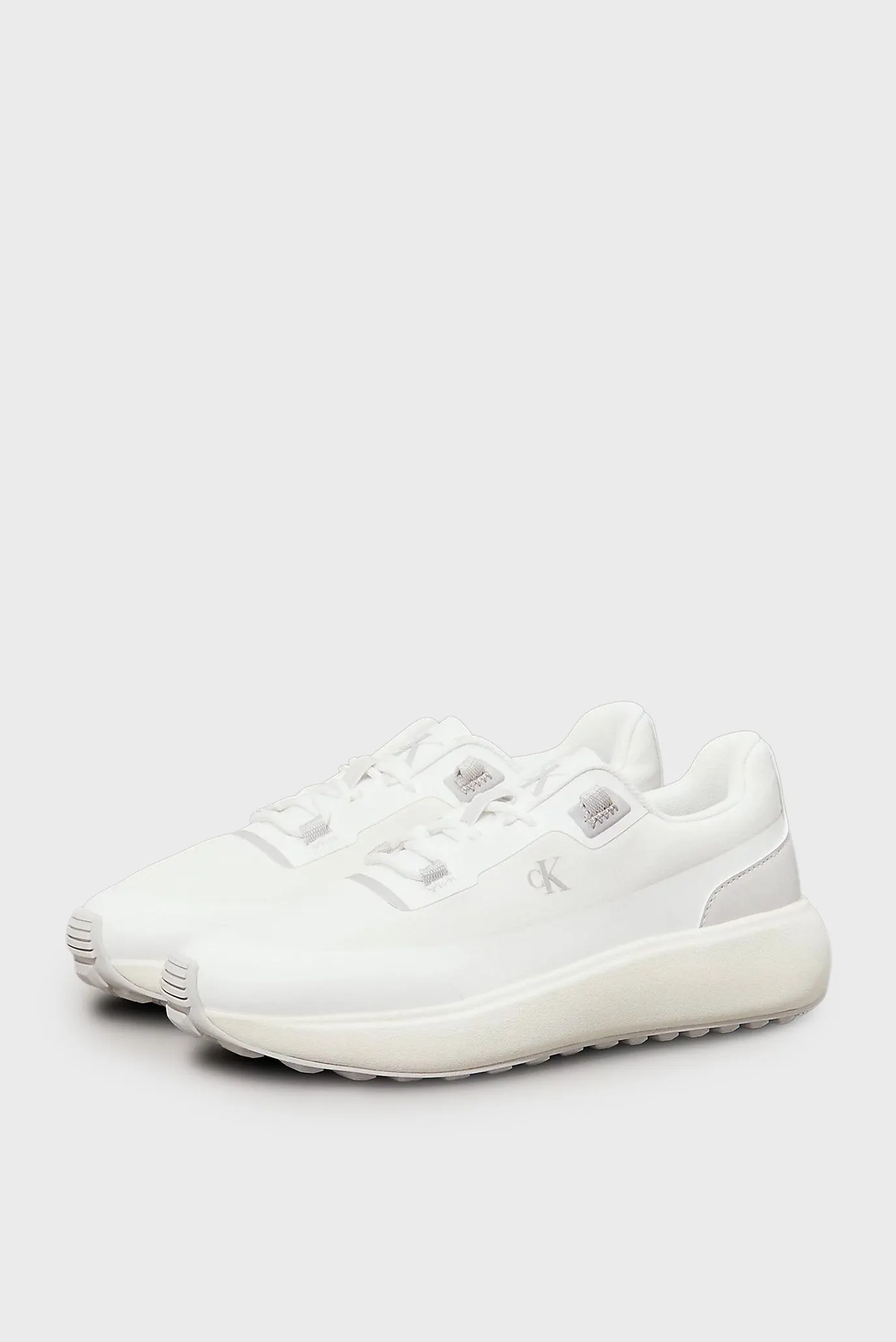 Krossovka ATHLEISURE RUNNER LACEUP NT 3