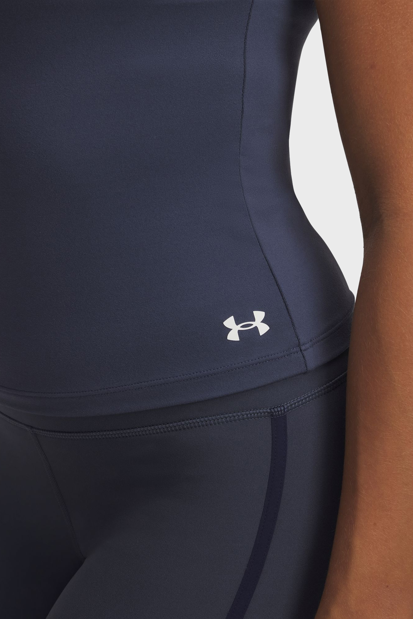 Майка Motion High Neck Tank 3