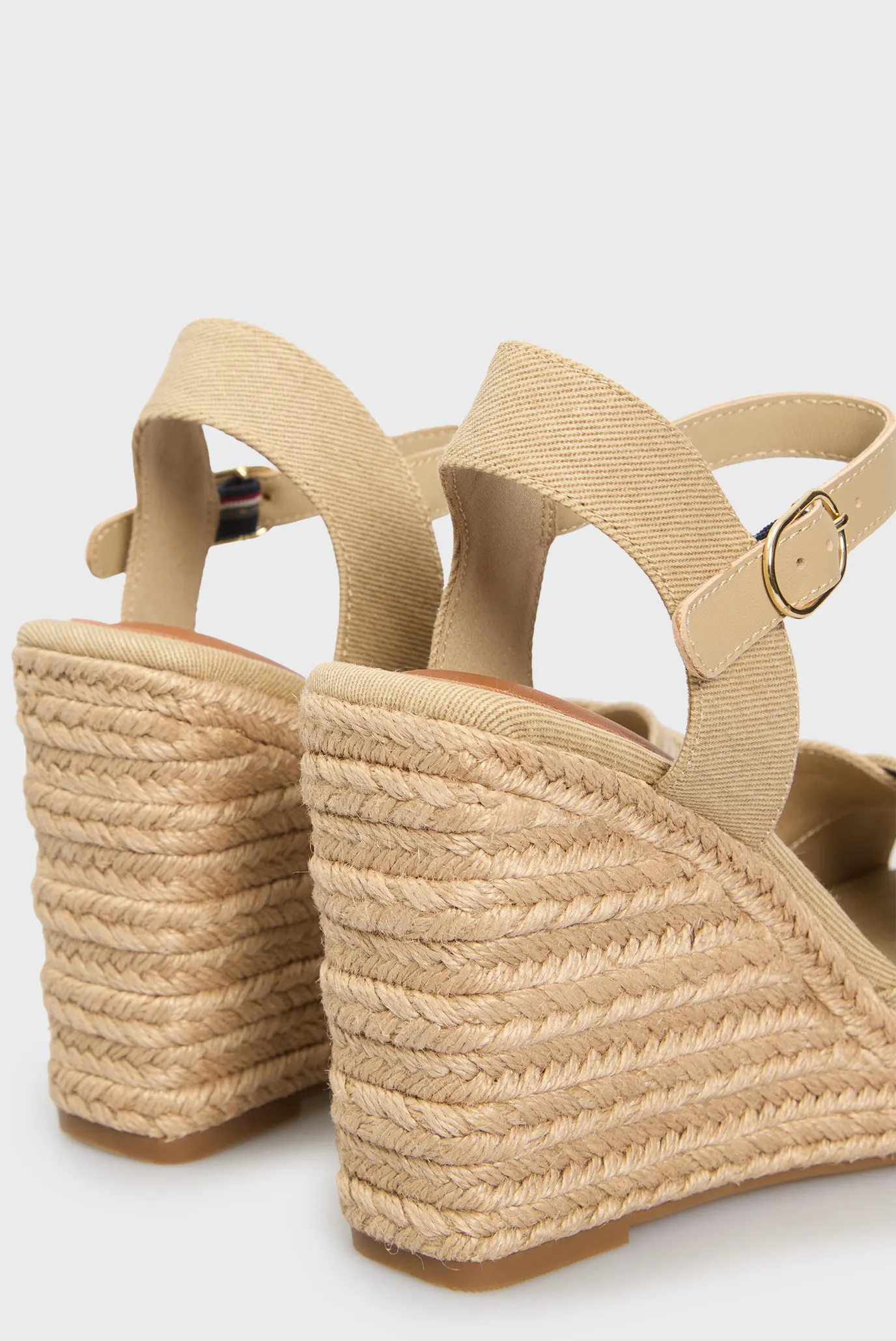 Bosonojkalar TOMMY HILFIGER ESPAD HIGH WEDGE 2