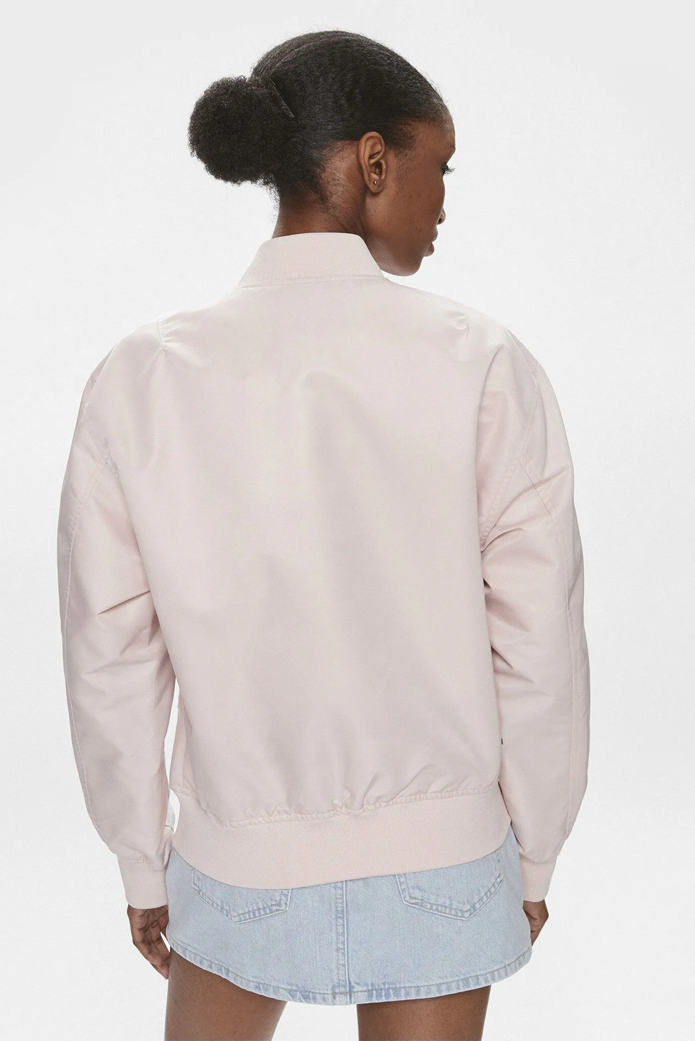 Yengil kurtka UL BOMBER JACKET 3