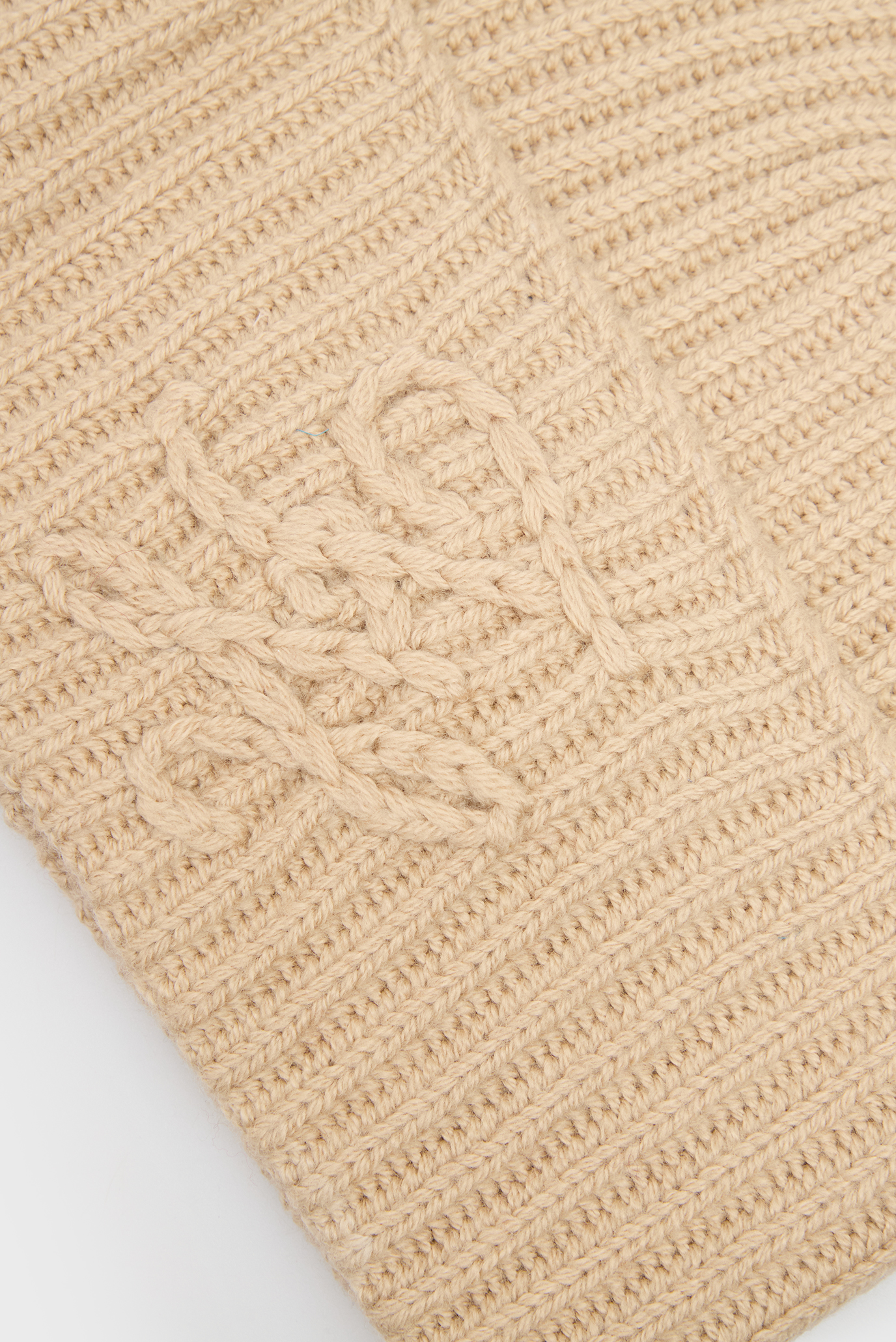 Shapka TH ELEVATED SCRIPT BEANIE 3