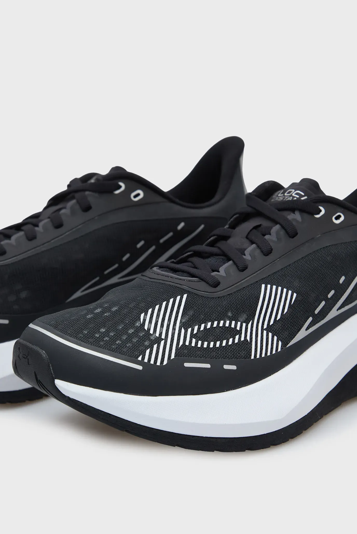 Krossovka/UA Velociti Distance-BLK 2