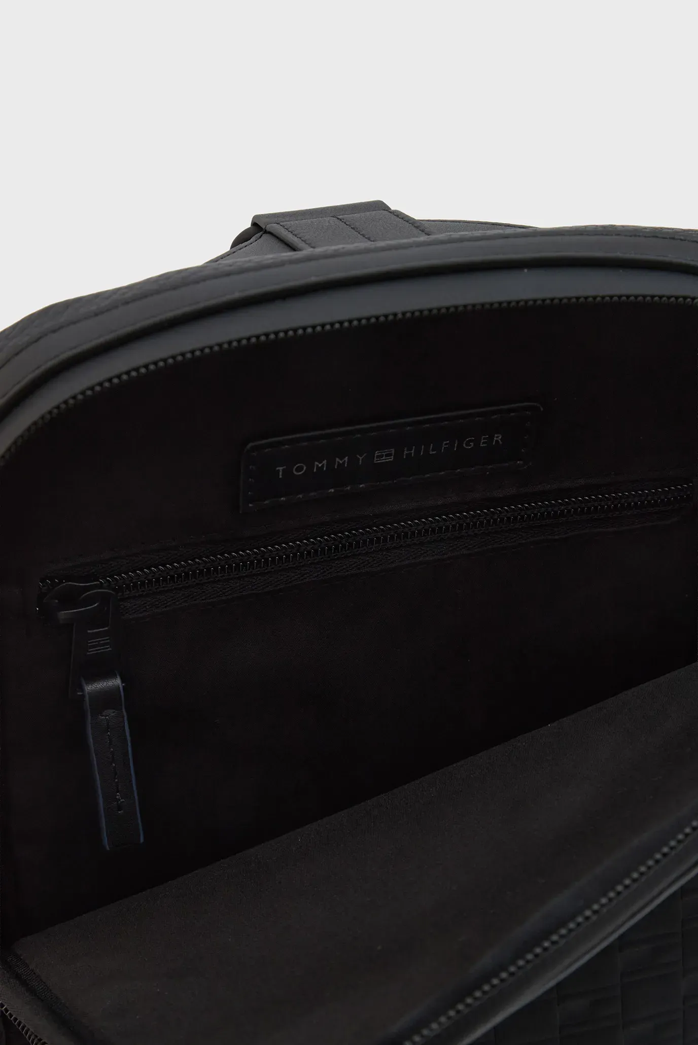 Сумка TH MODERN SLINGPACK 5