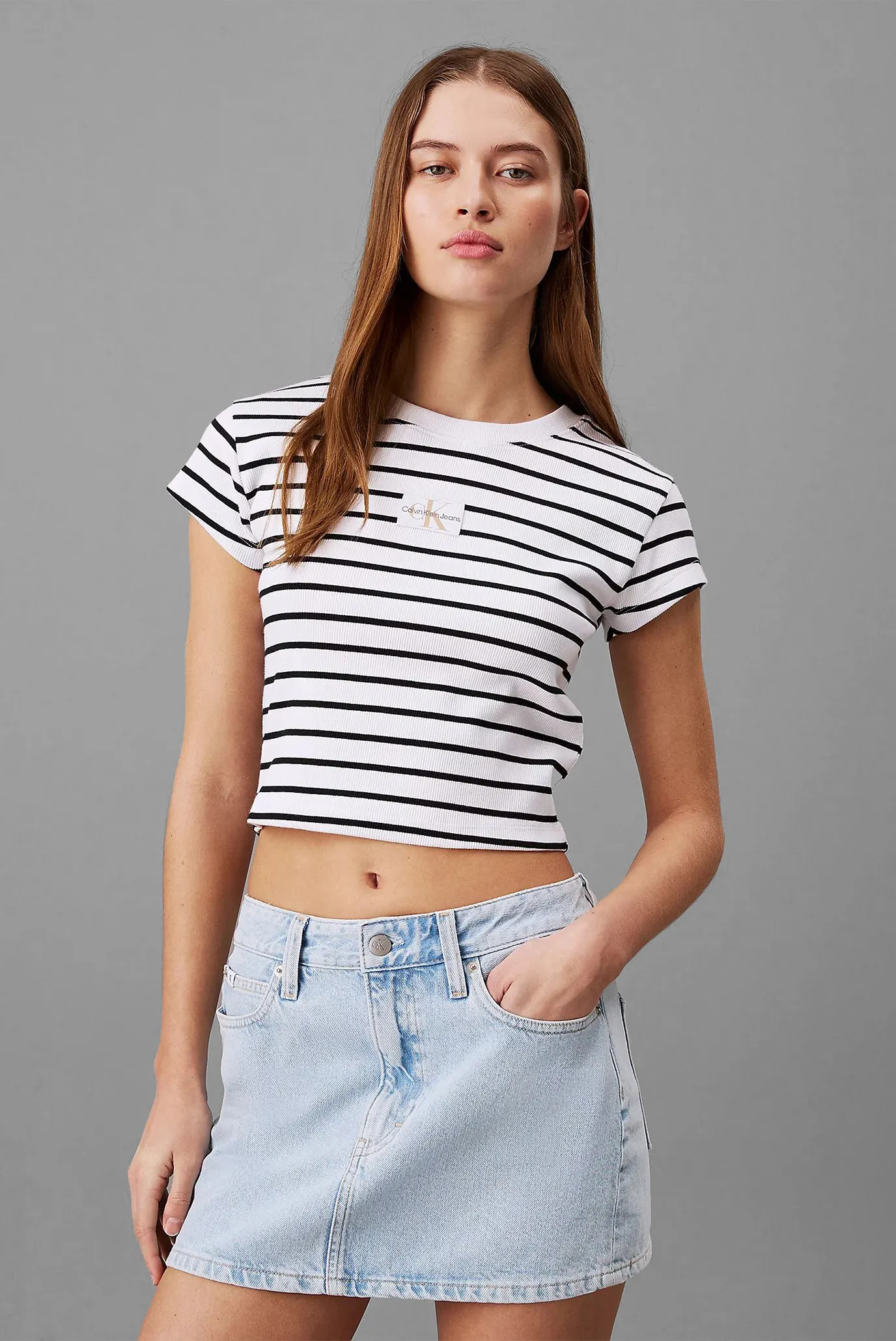 Футболка WOVEN LABEL RIB BABY TEE 1