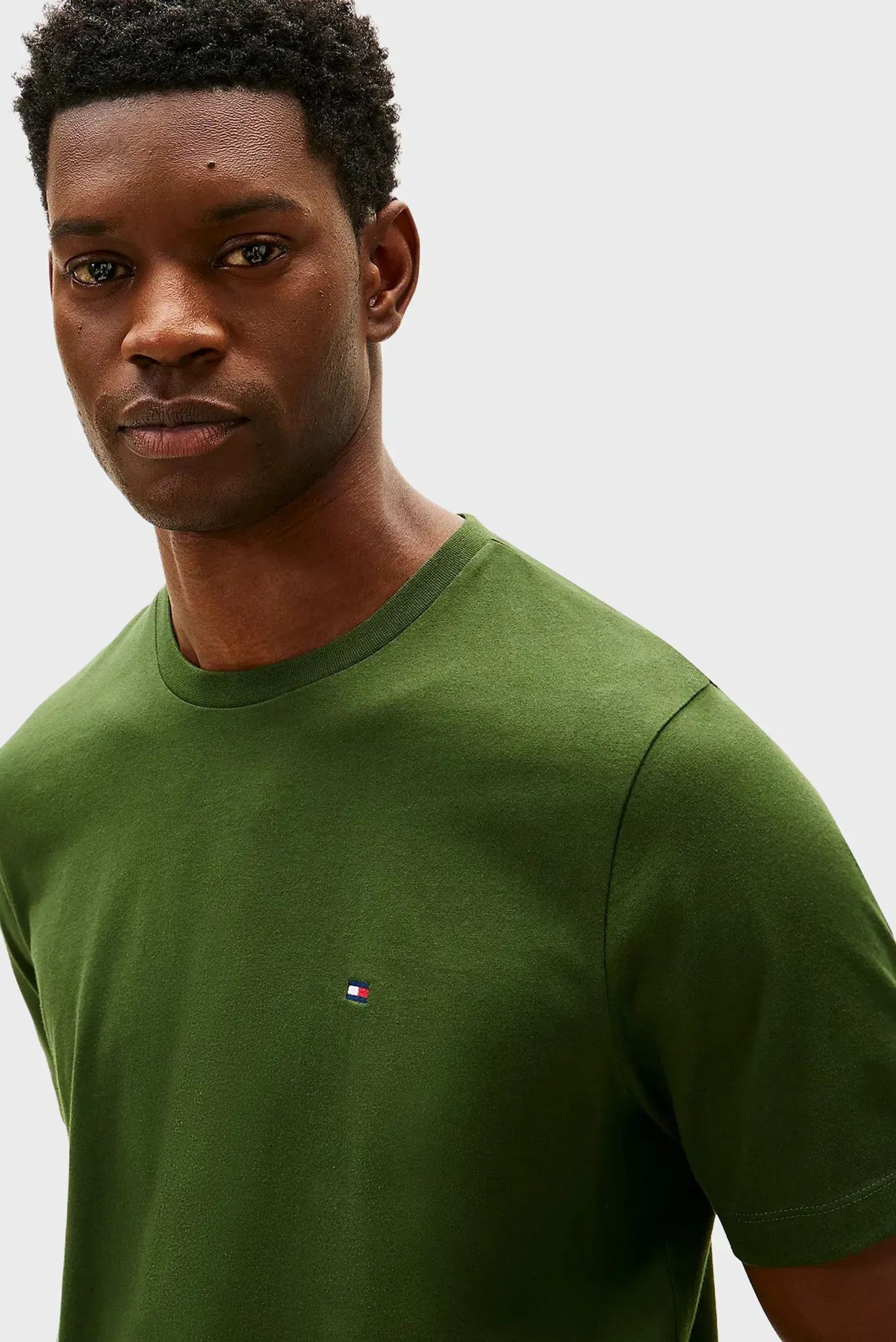 Futbolka ESS SEASONAL REG FIT SOLID TEE 4