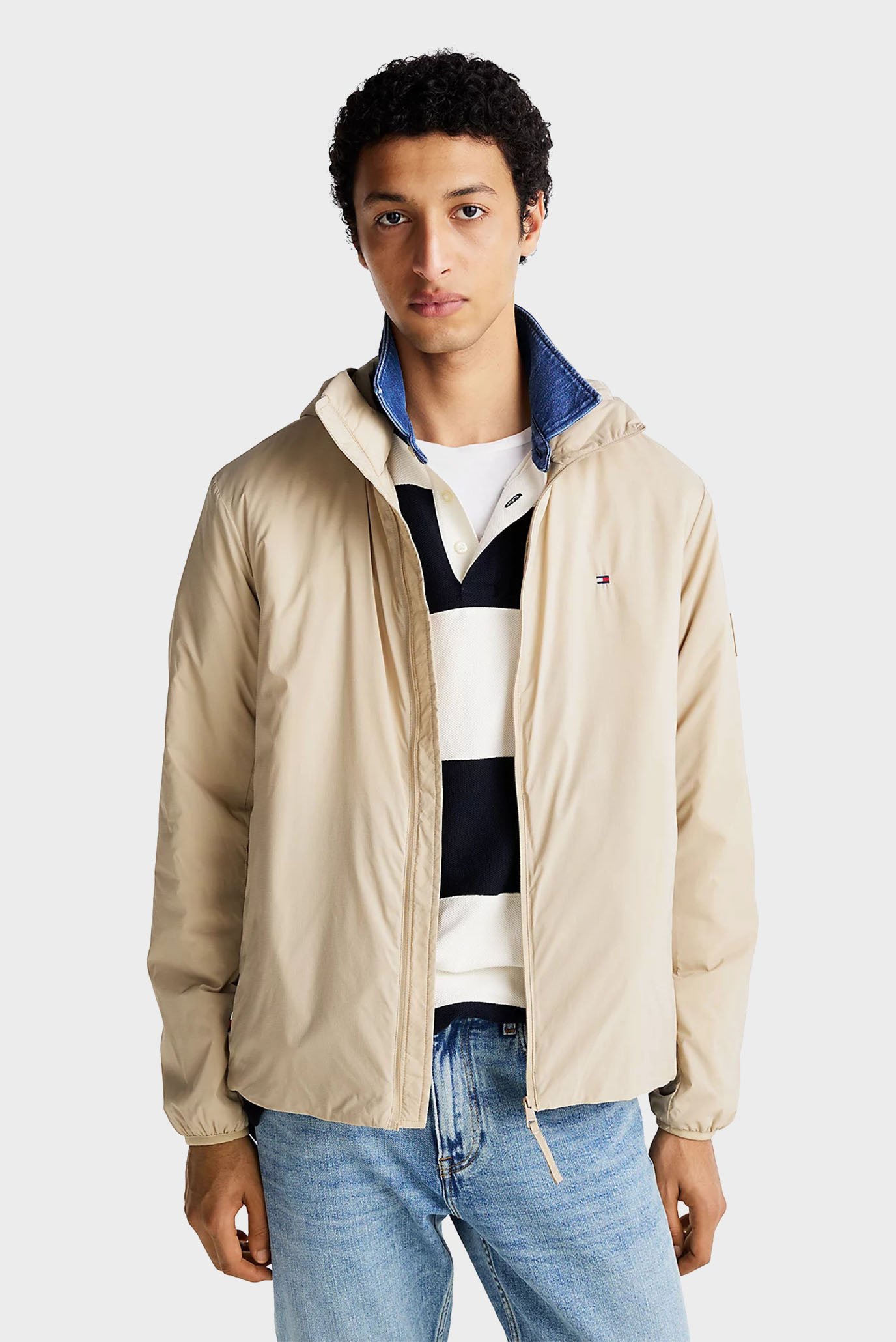 Куртка демисезонная TECH PACKABLE HOODED JACKET 1