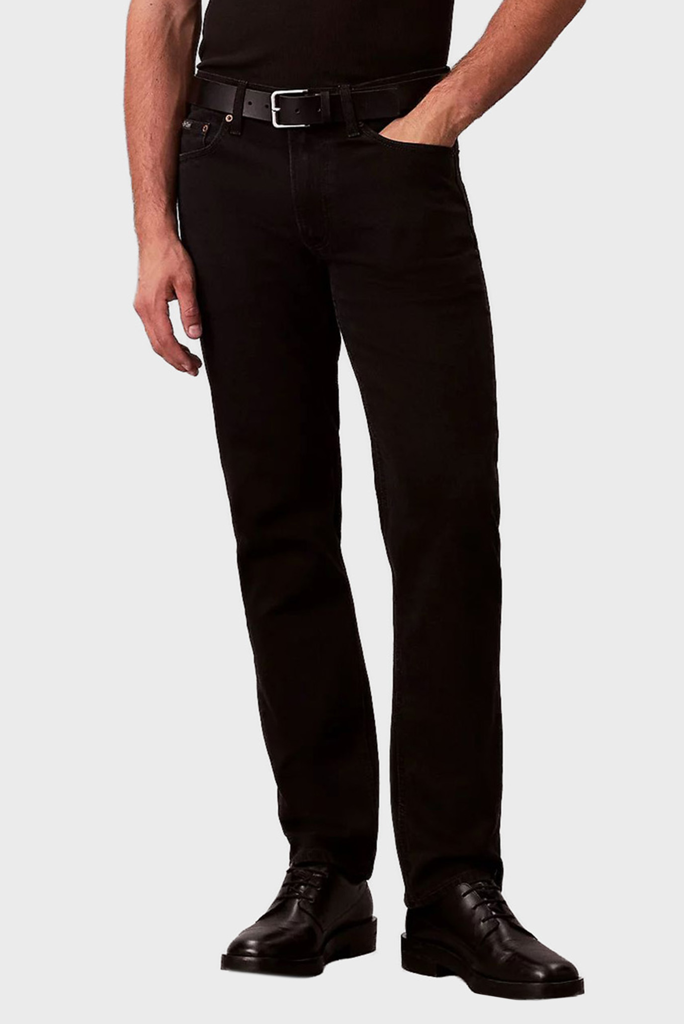 Jins shim SLIM STRAIGHT JAGUAR BLACK JEAN 1