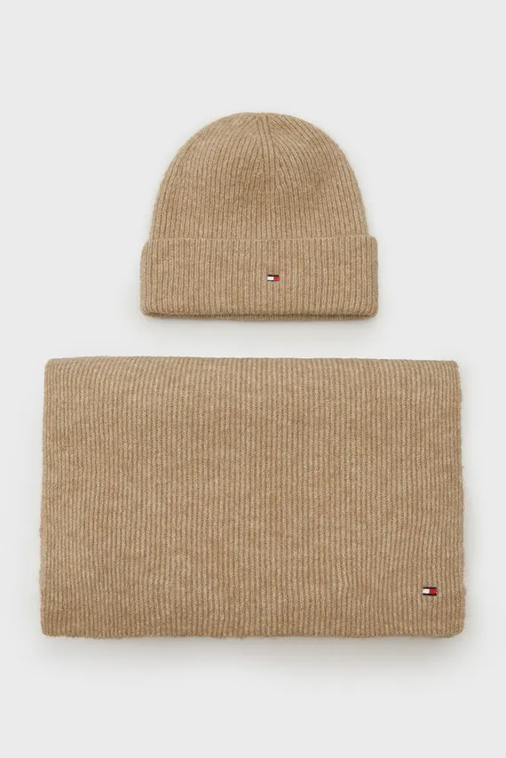 Подарочный набор ESSENTIAL FLAG FUZ BEAN SCARF GP Tommy Hilfiger
