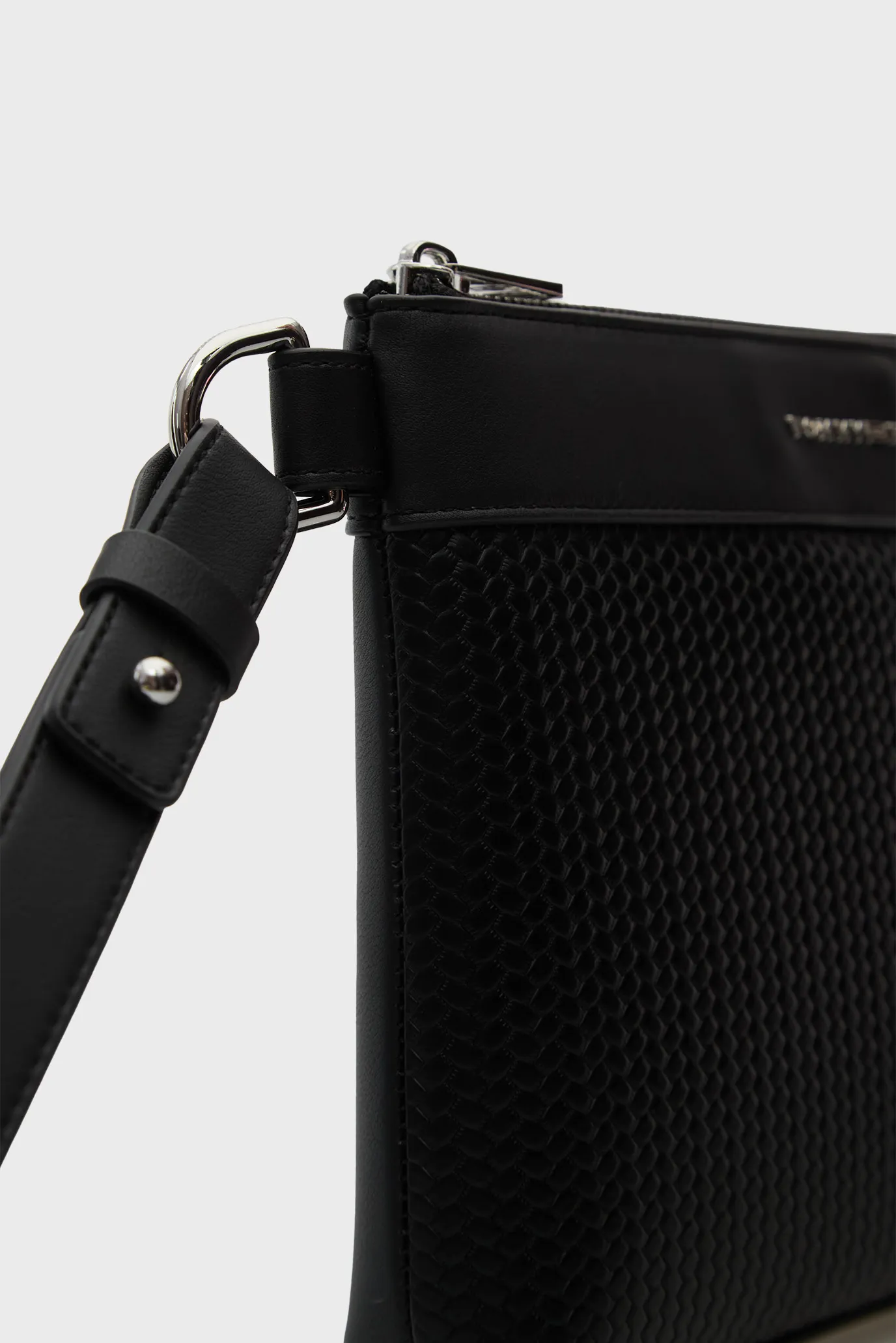 Sumka TH WOVEN POUCH 2