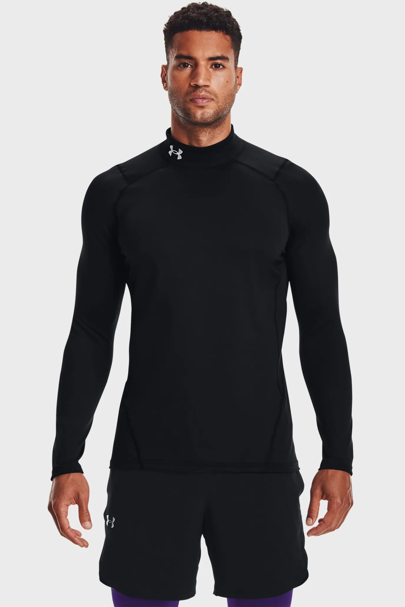 Uzun yengli futbolka UA CG Armour Fitted Mock 1