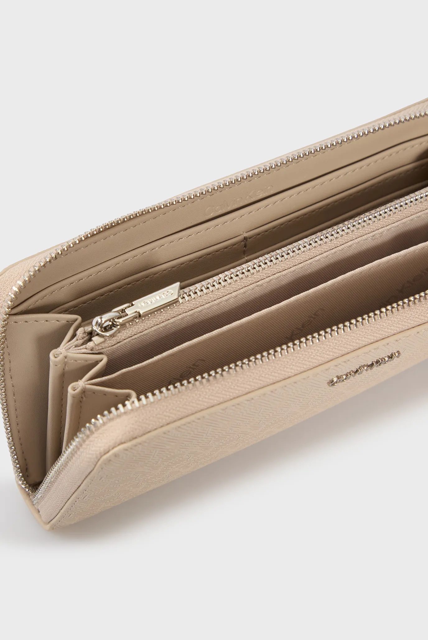 Кошелек CK MUST AOP LARGE ZIP AROUND 2