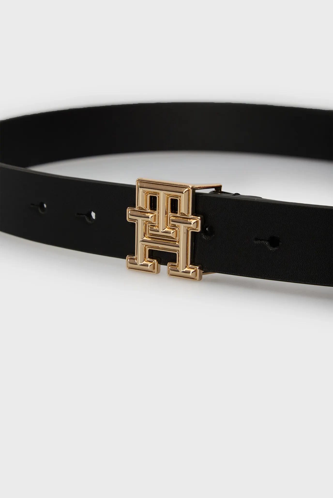 Kamar TH MONOGRAM 3.0 2