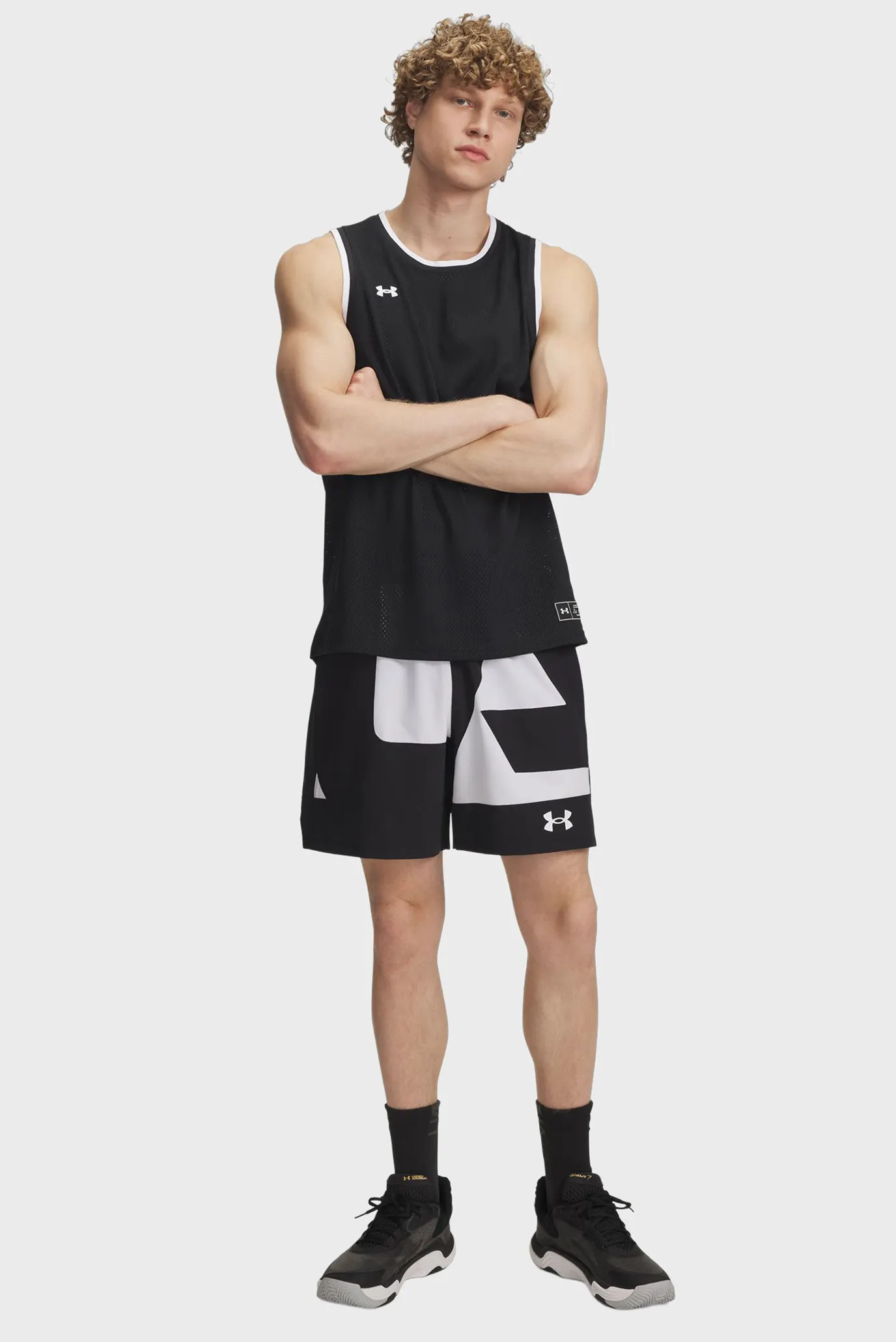 Shortik UA M Zone 7 Wvn Short Grphc 2