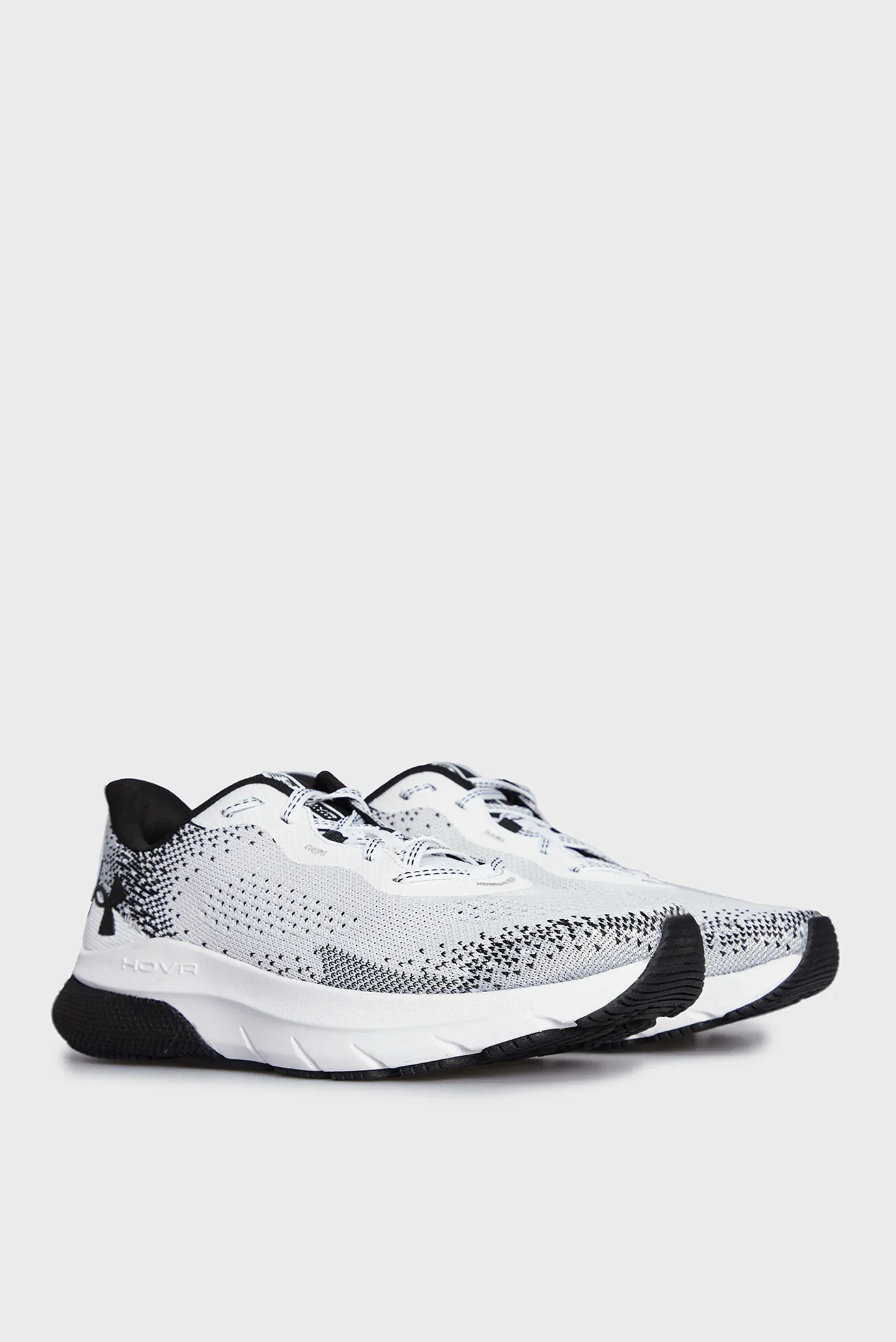 Krossovka UA HOVR Turbulence 2 3