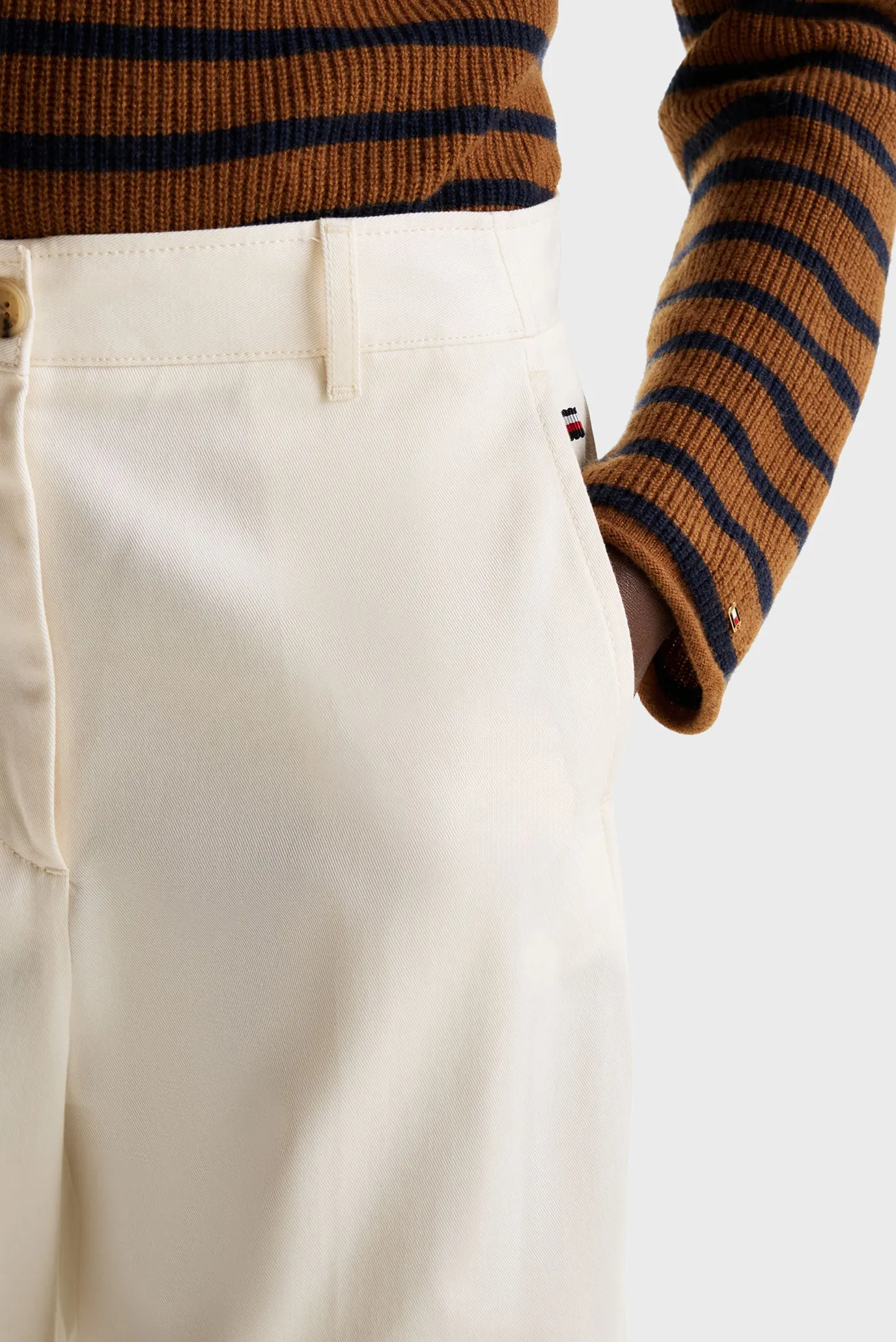 Штаны COTTON BARREL RELAXED STR CHINO 4