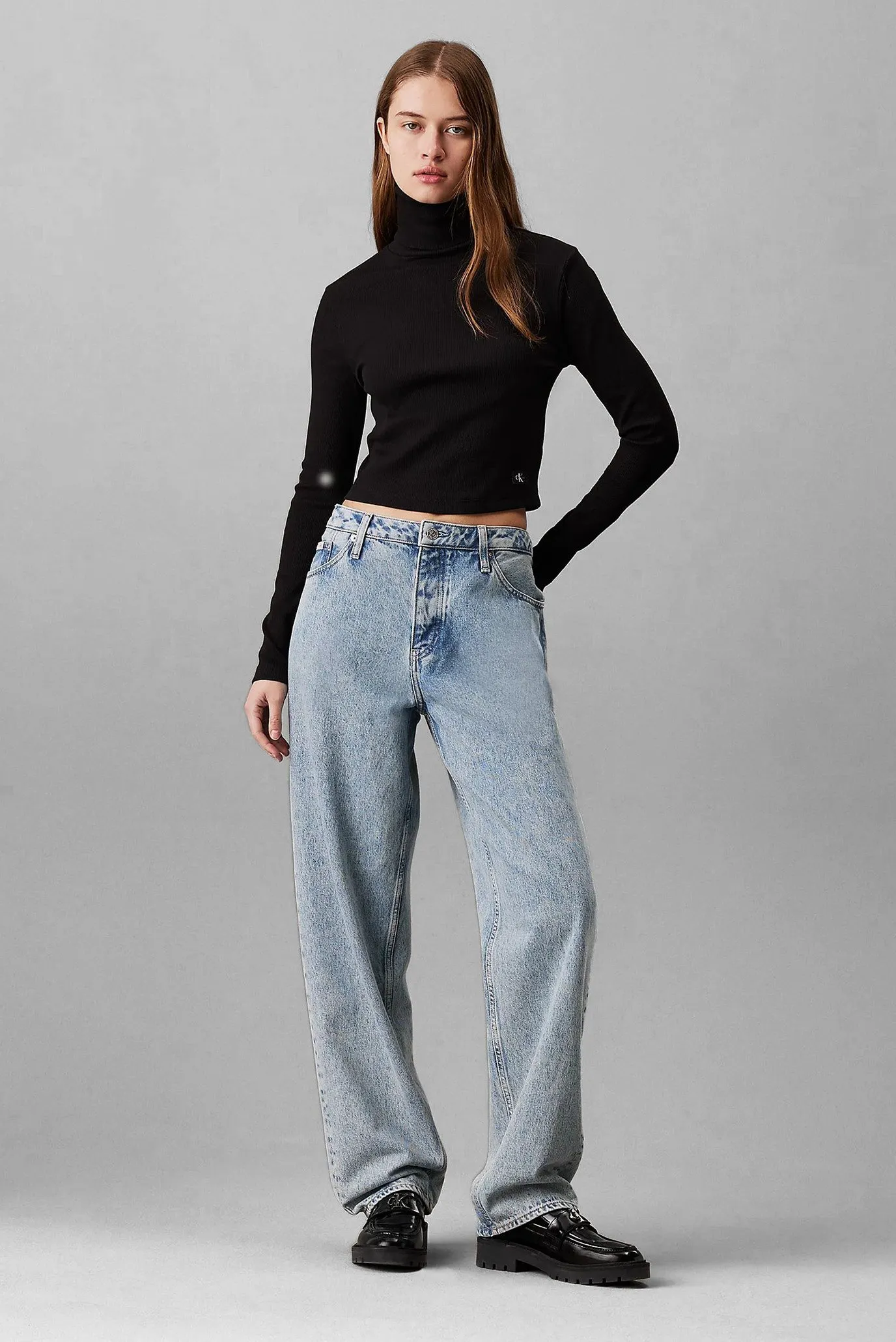 Лонгслив WOVEN LABEL RIB ROLLNECK 2