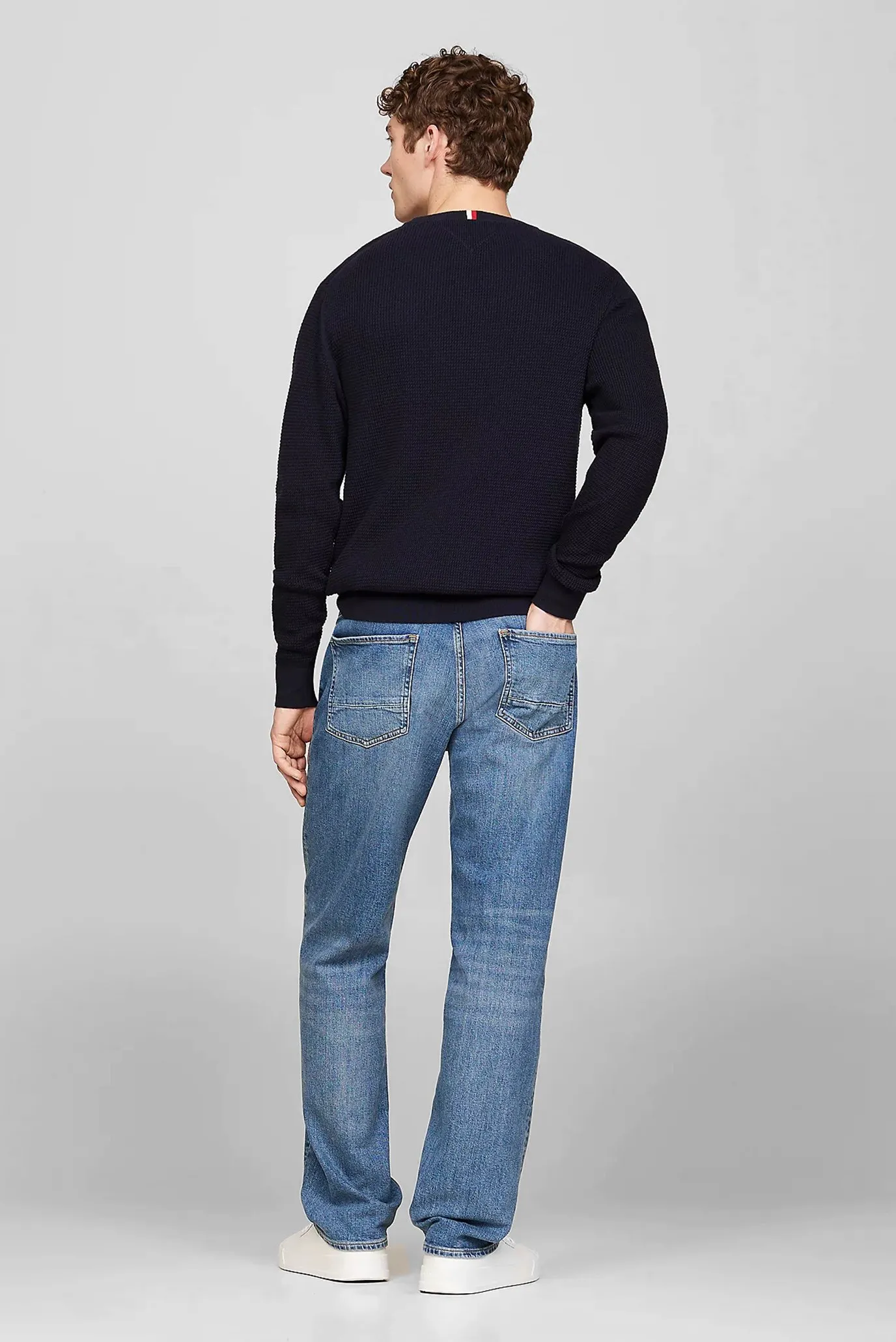 Sviter REFINED STRUCTURE CREW NK 3