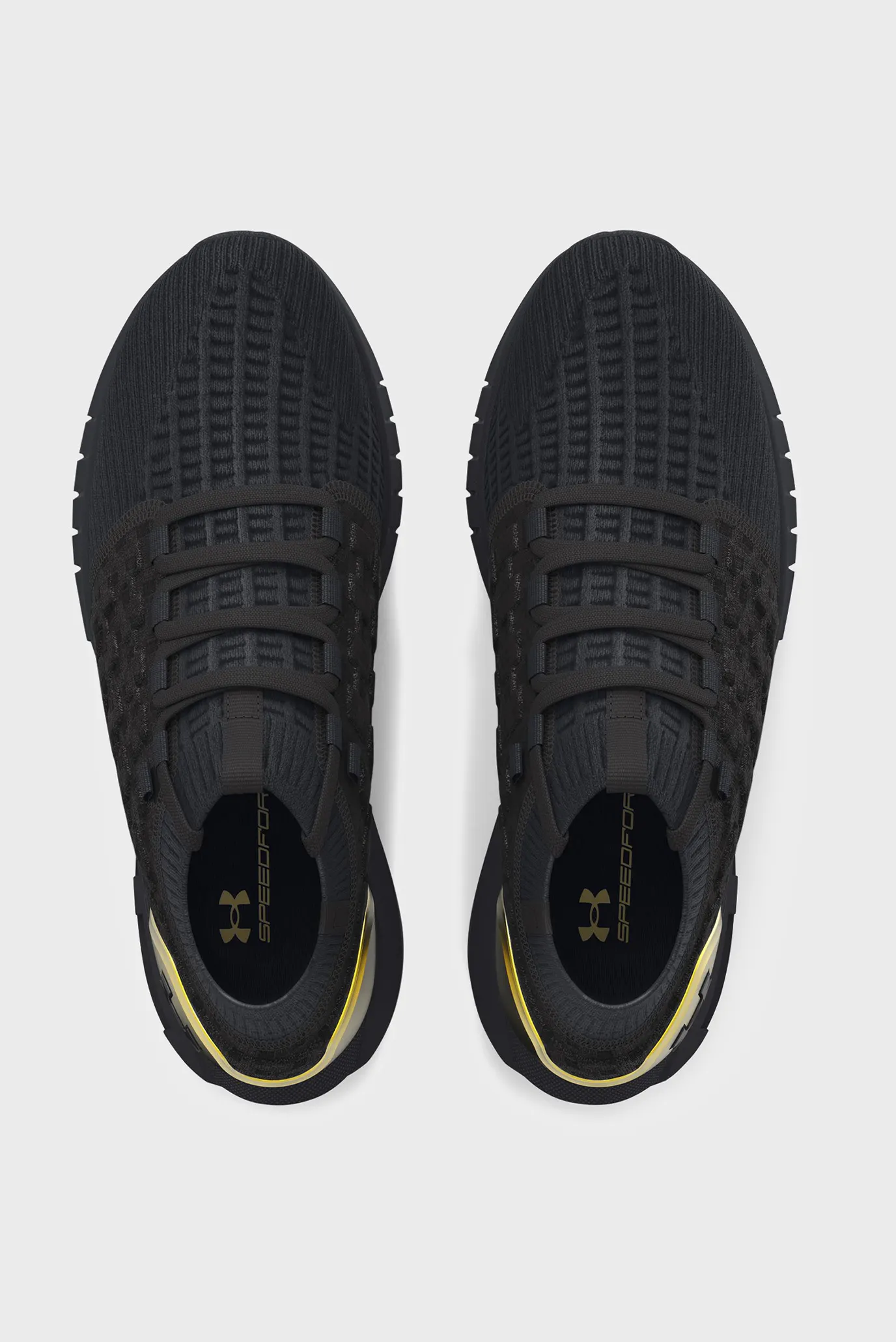 Krossovka UA M Phantom 1 Reissue 3