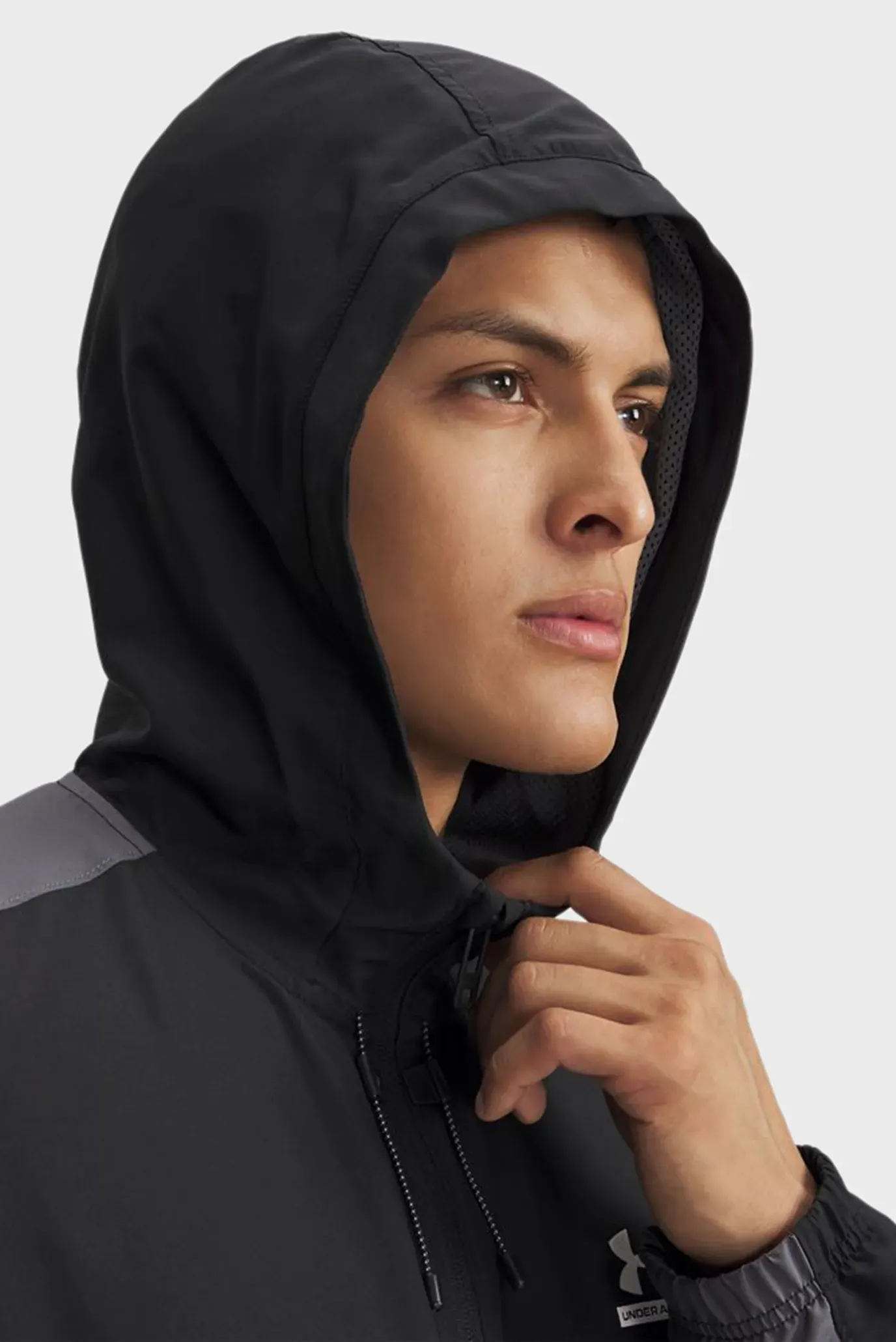 Hudi/UA Tech Sport Woven Jkt-BLK 2