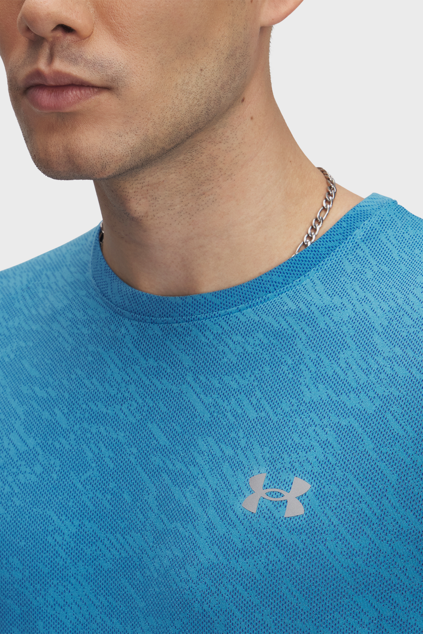 Futbolka UA LAUNCH CAMO SHORTSLEEVE 2