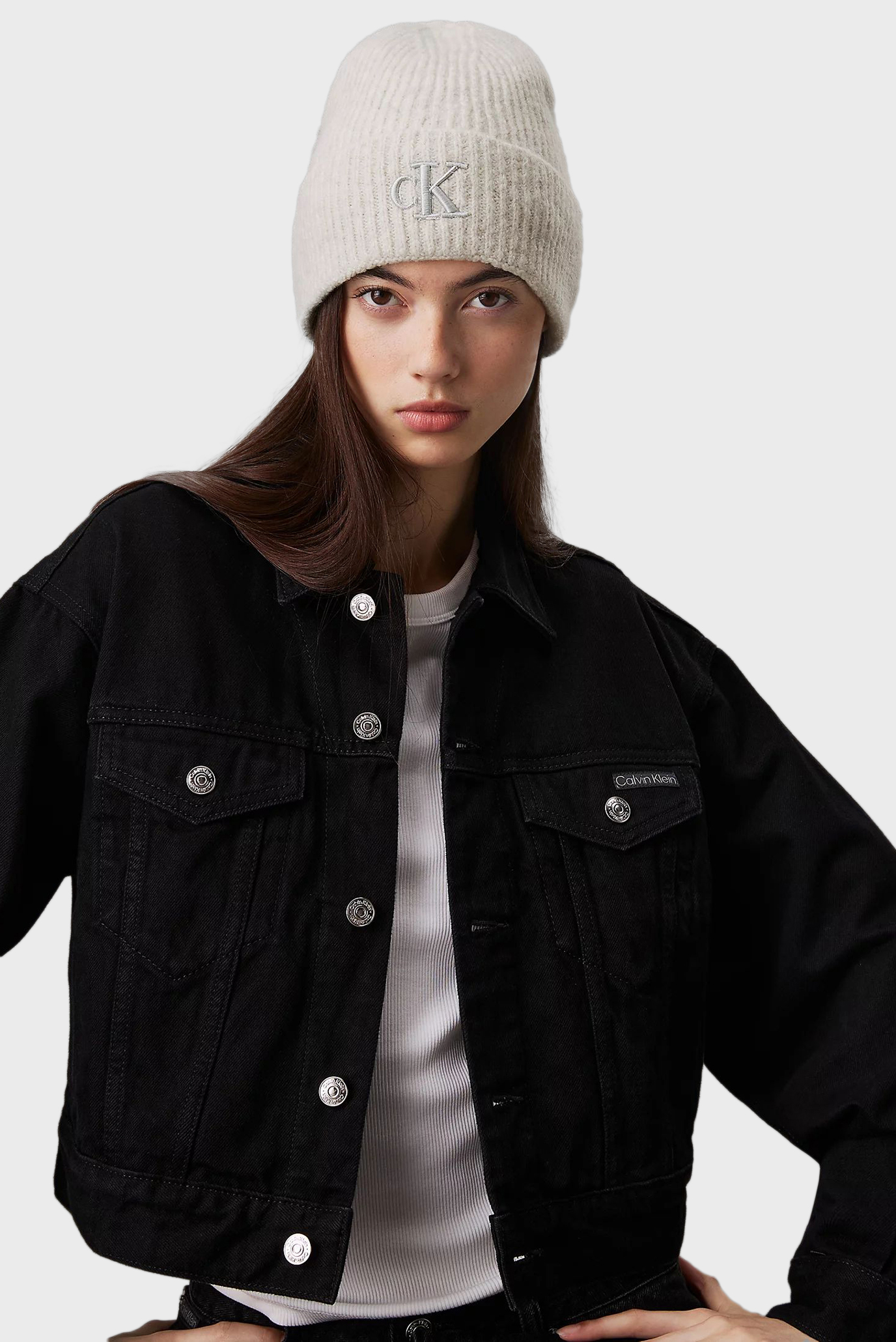 Shapka THICK EMBROIDERY BEANIECalvin Klein Jeans Shapka THICK EMBROIDERY BEANIE 2