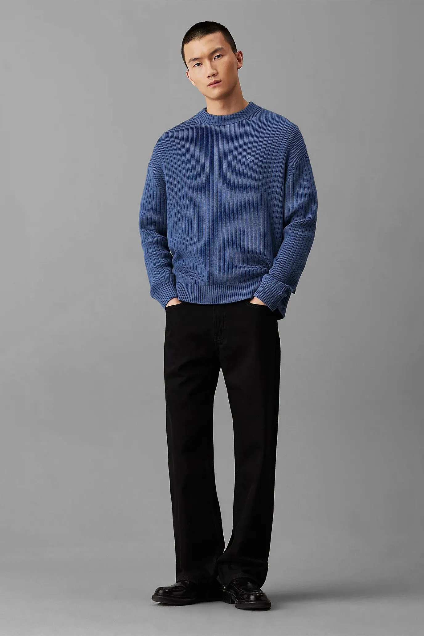 Свитер LINEAR SWEATER 2