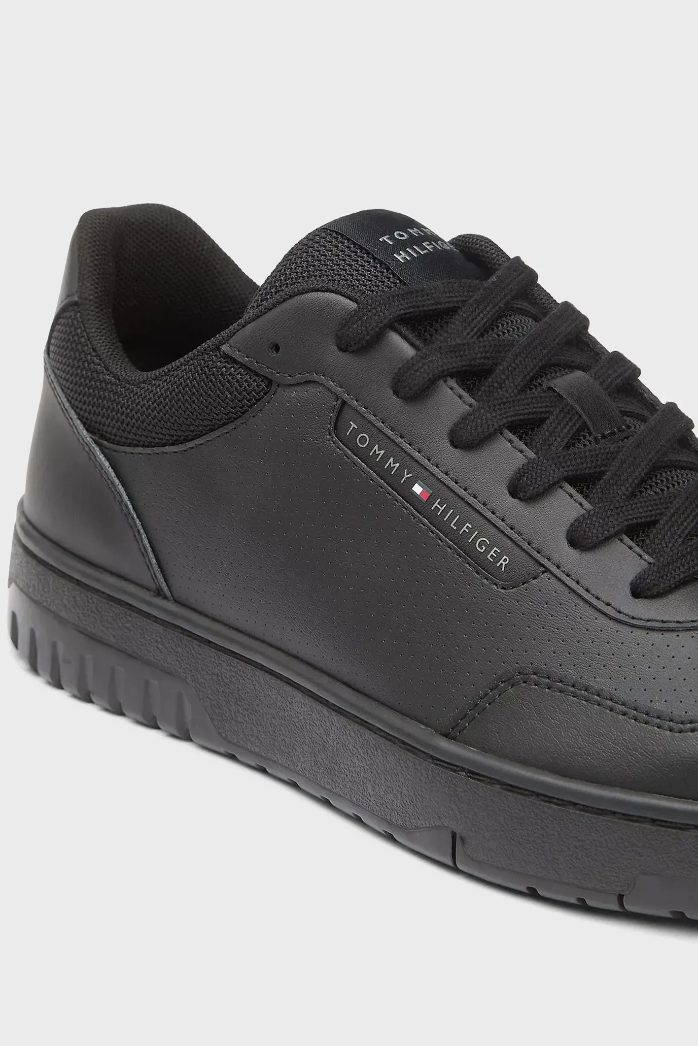 Кроссовки TH BASKET CORE LITE LTH 2