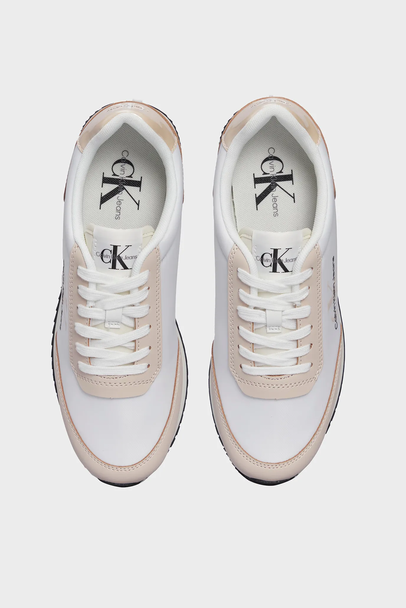 Krossovka RUNNER LOW LACE MIX ML MET 4