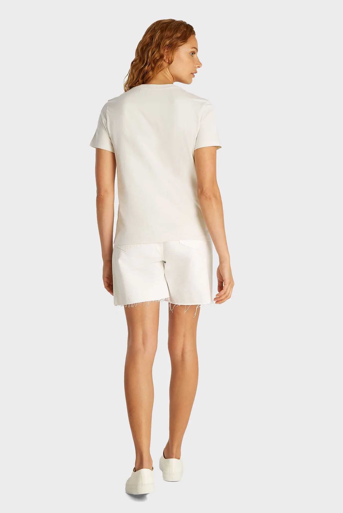 Футболка WOVEN LABEL REGULAR TEE 3