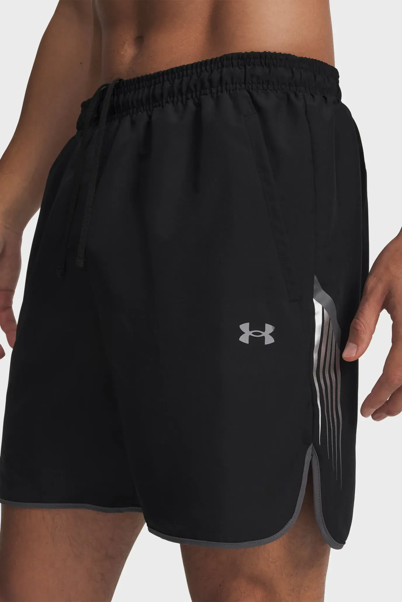 Шорты/UA Velociti Vent 7in Short 4