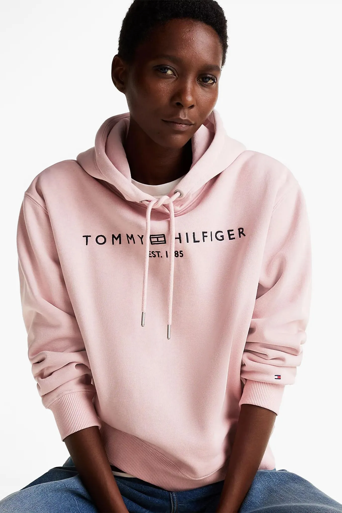 Hudi MDRN REG CORP LOGO HOODIE 4