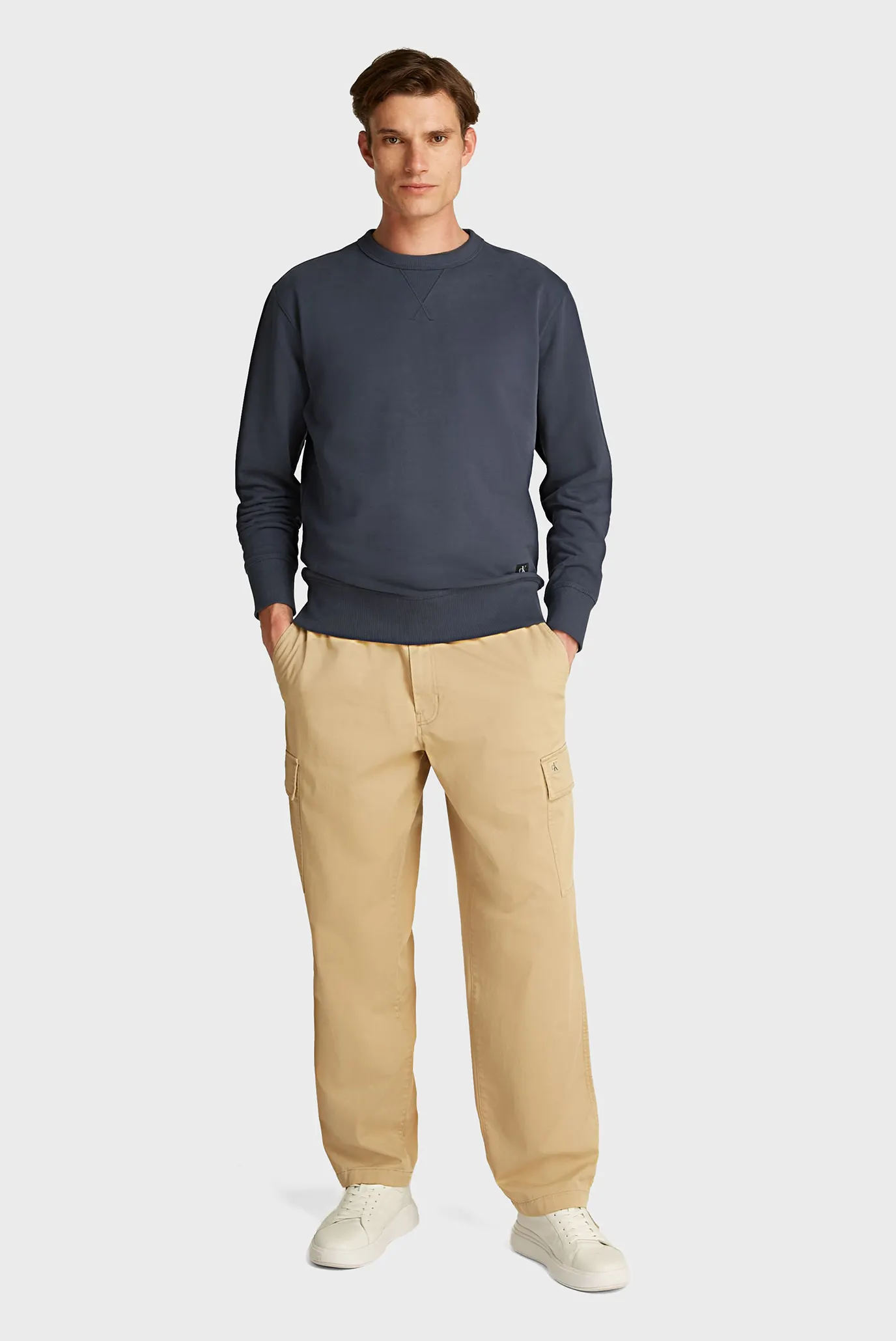 Свитшот WOVEN LABEL CREW NECK 2