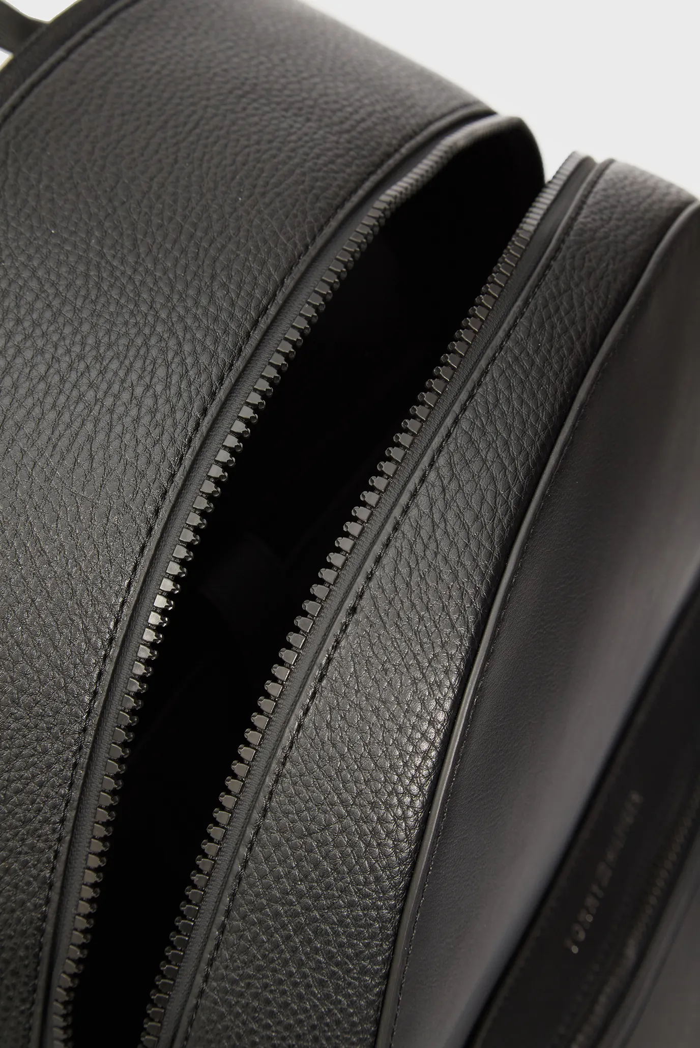 Ryukzak TH MONOGRAM BACKPACK 6