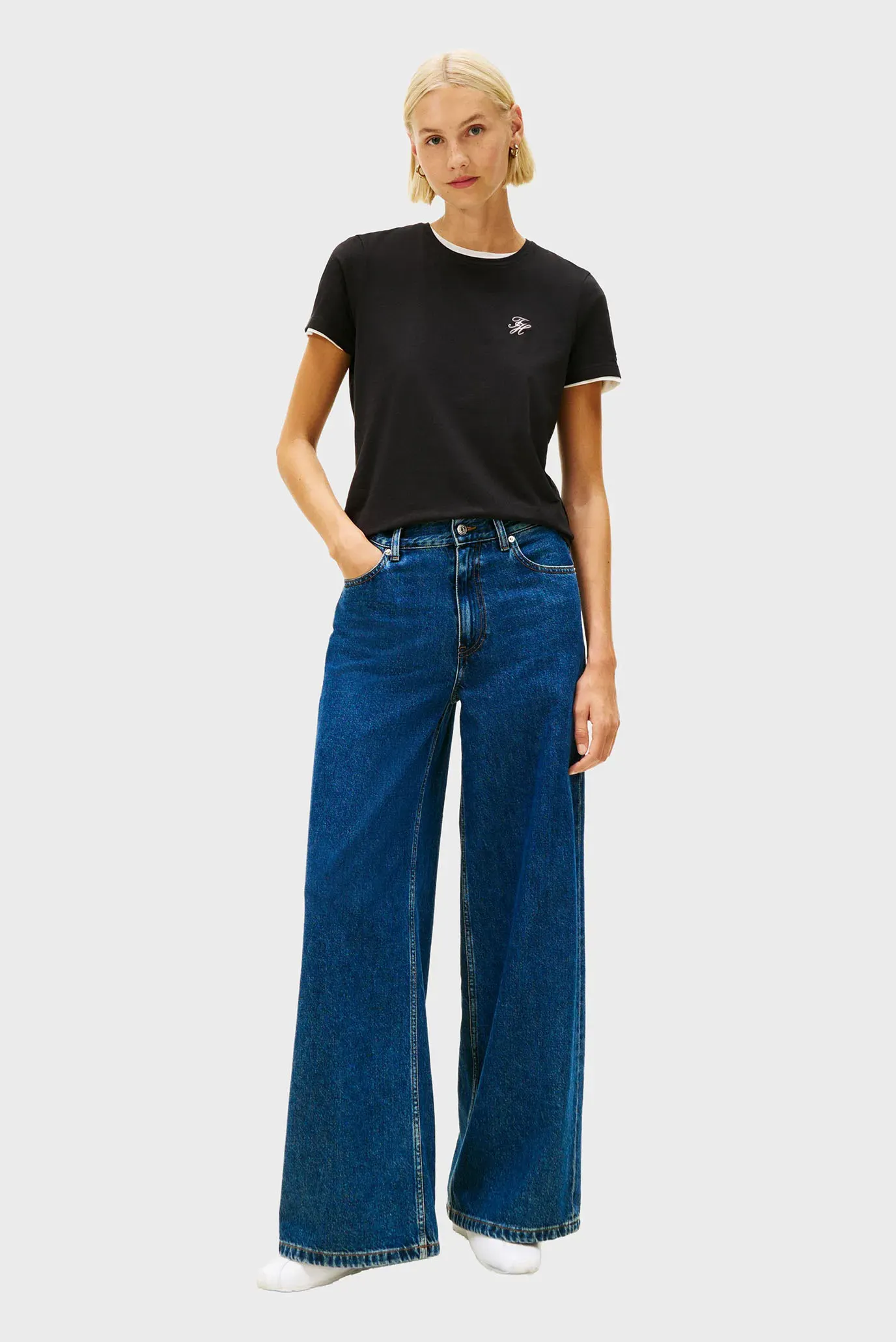 Futbolka TH SCRIPT REG C-NK SS TEE 2