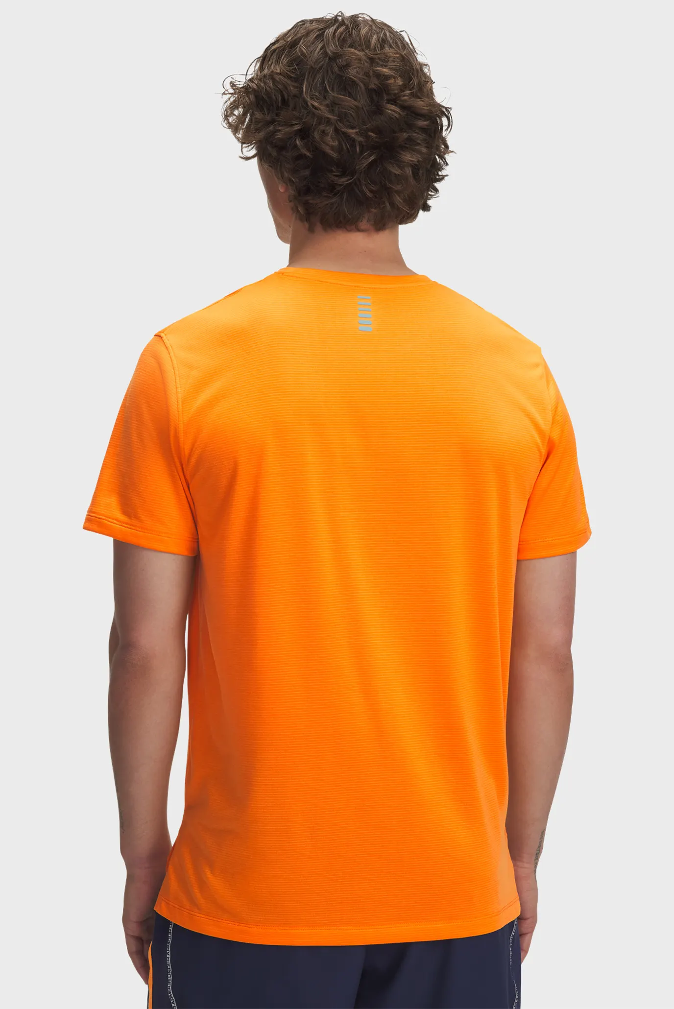 Futbolka UA LAUNCH SHORTSLEEVE 2