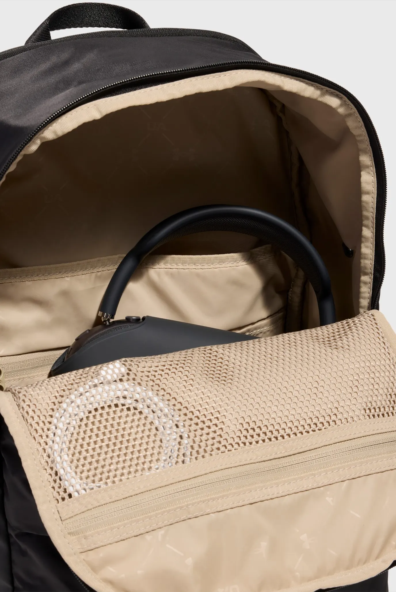 Рюкзак UA Studio Spirit Backpack 4