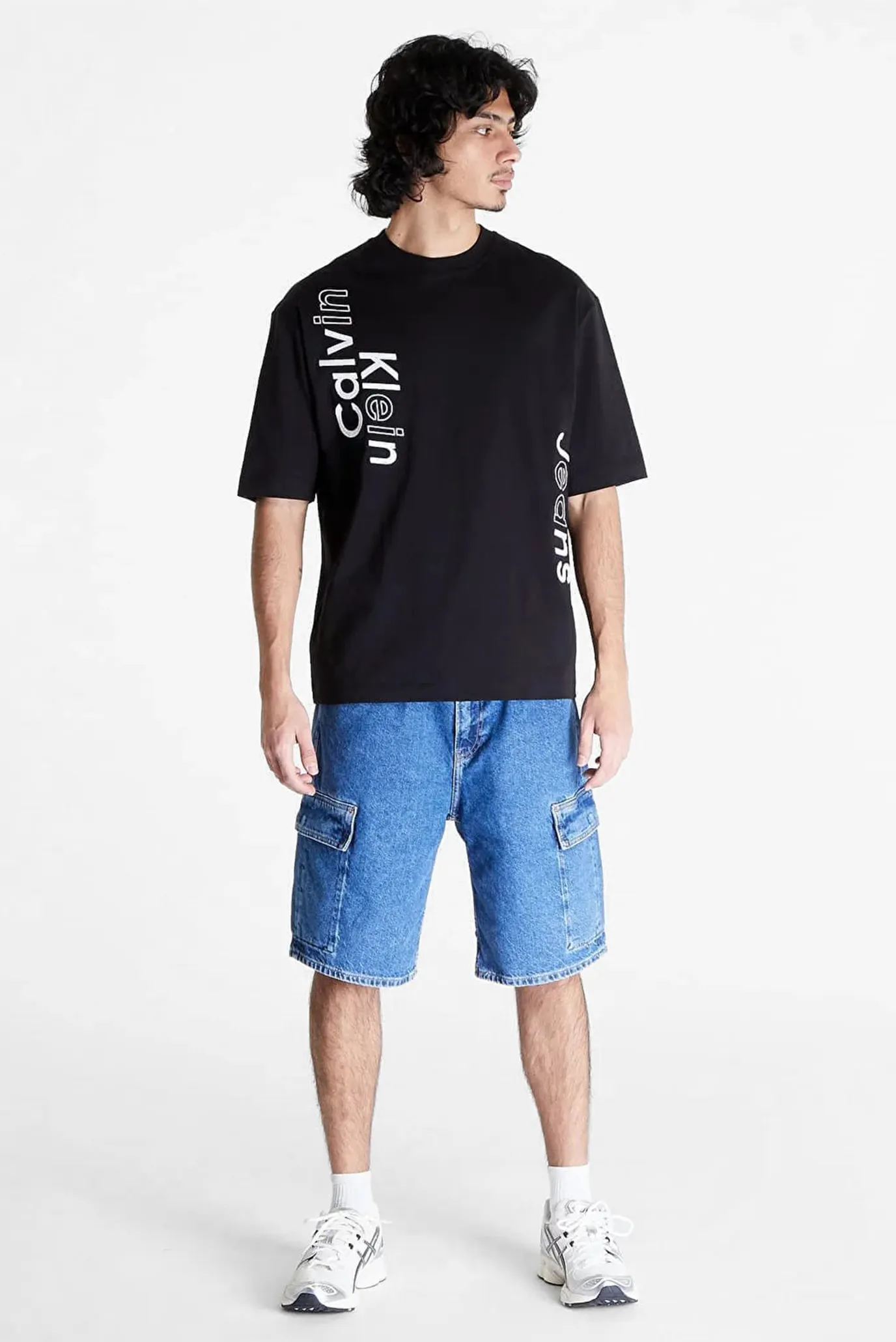 Футболка BLOCKING GRAPHIC TEE 2