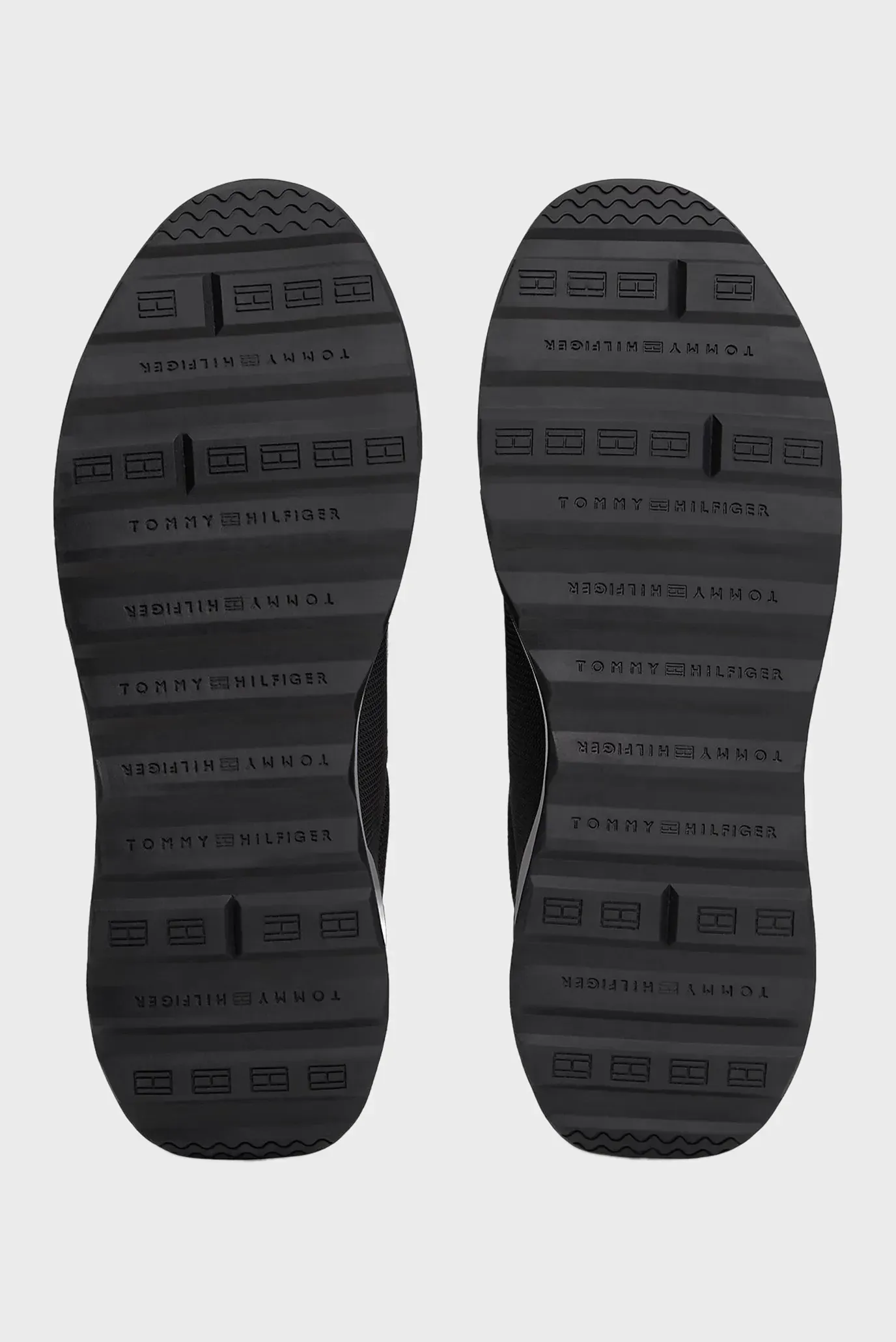 Krossovka NU RETRO RUNNER SEASONAL 6