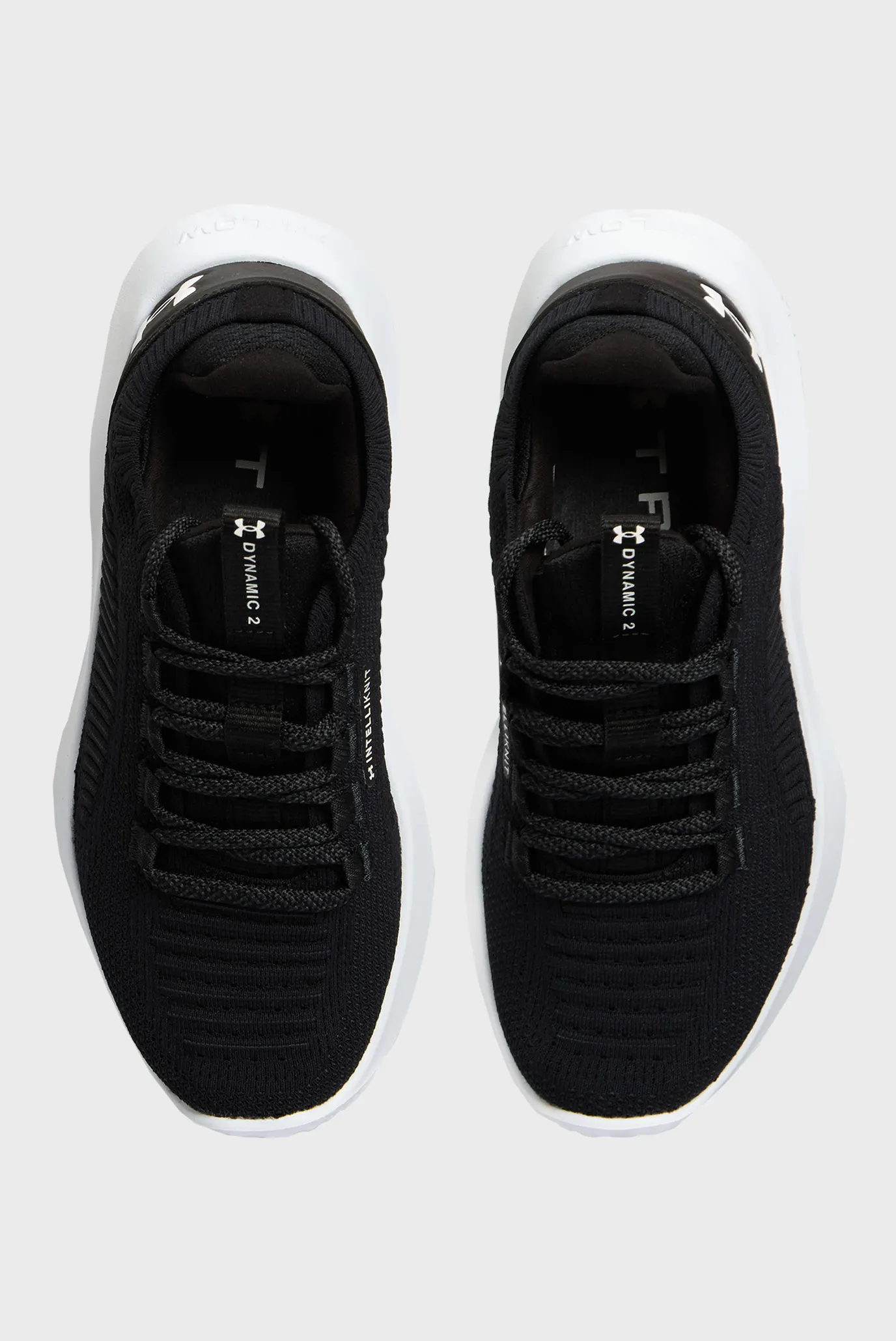 Krossovka UA W Dynamic 2 4