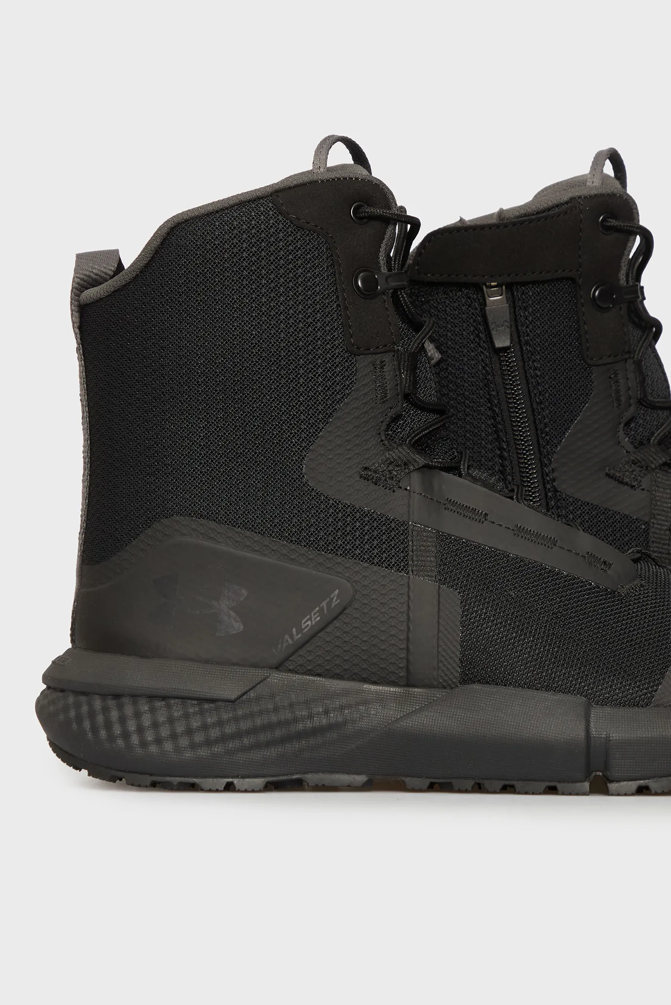 Кроссовки UA Charged Valsetz Zip 2