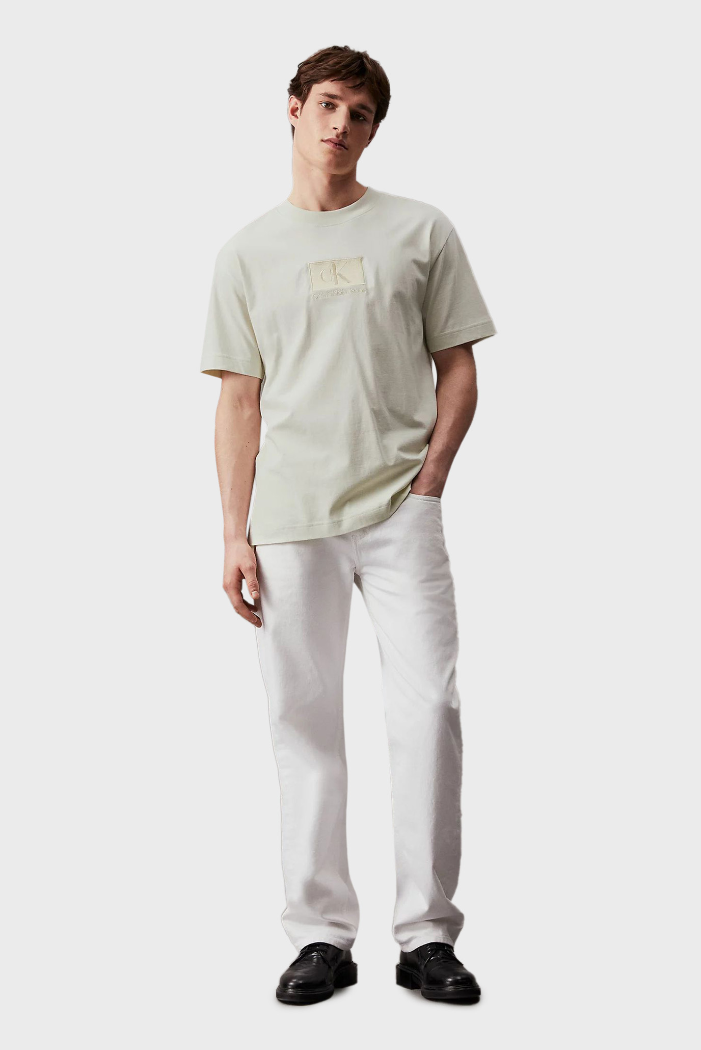 Футболка EMBROIDERY PATCH TEE 1