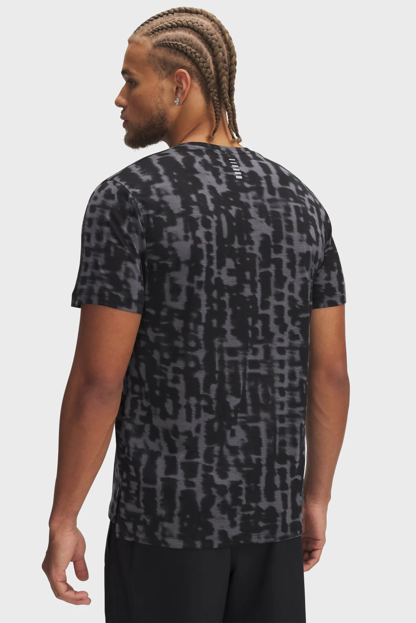 Футболка UA LAUNCH PRINTED SS 2